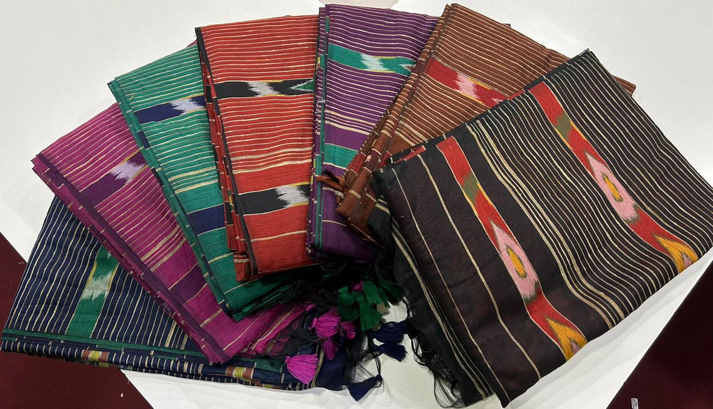 Buy MySilkLove Jamun Purple Soft Ikkat Cotton Woven Saree Online