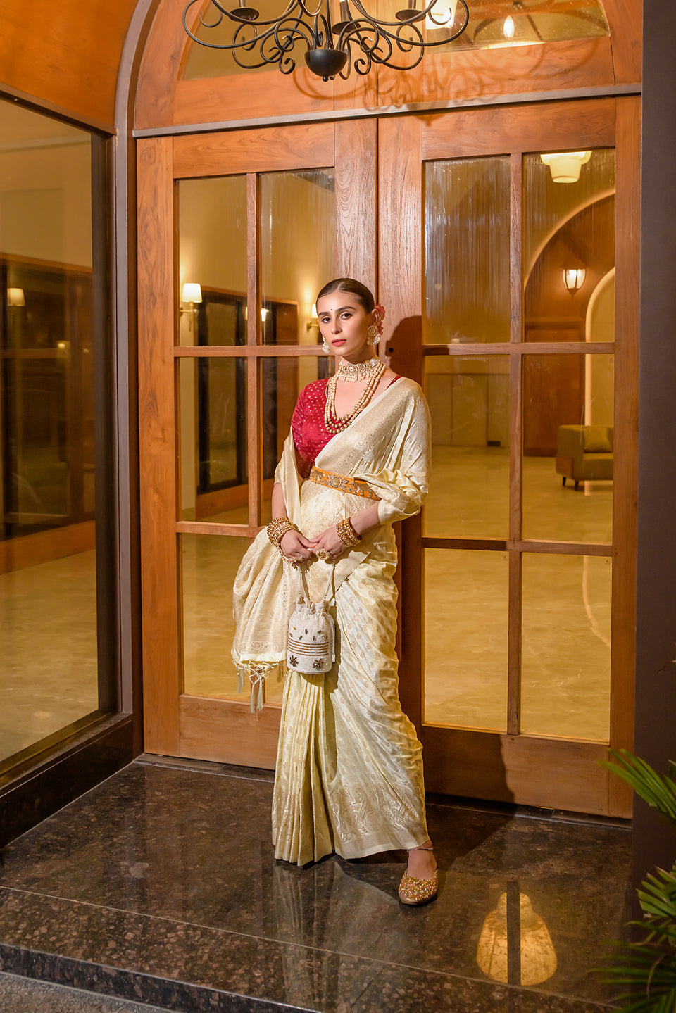 MySilkLove Raffia Golden Zari Woven Banarasi Satin Silk Saree