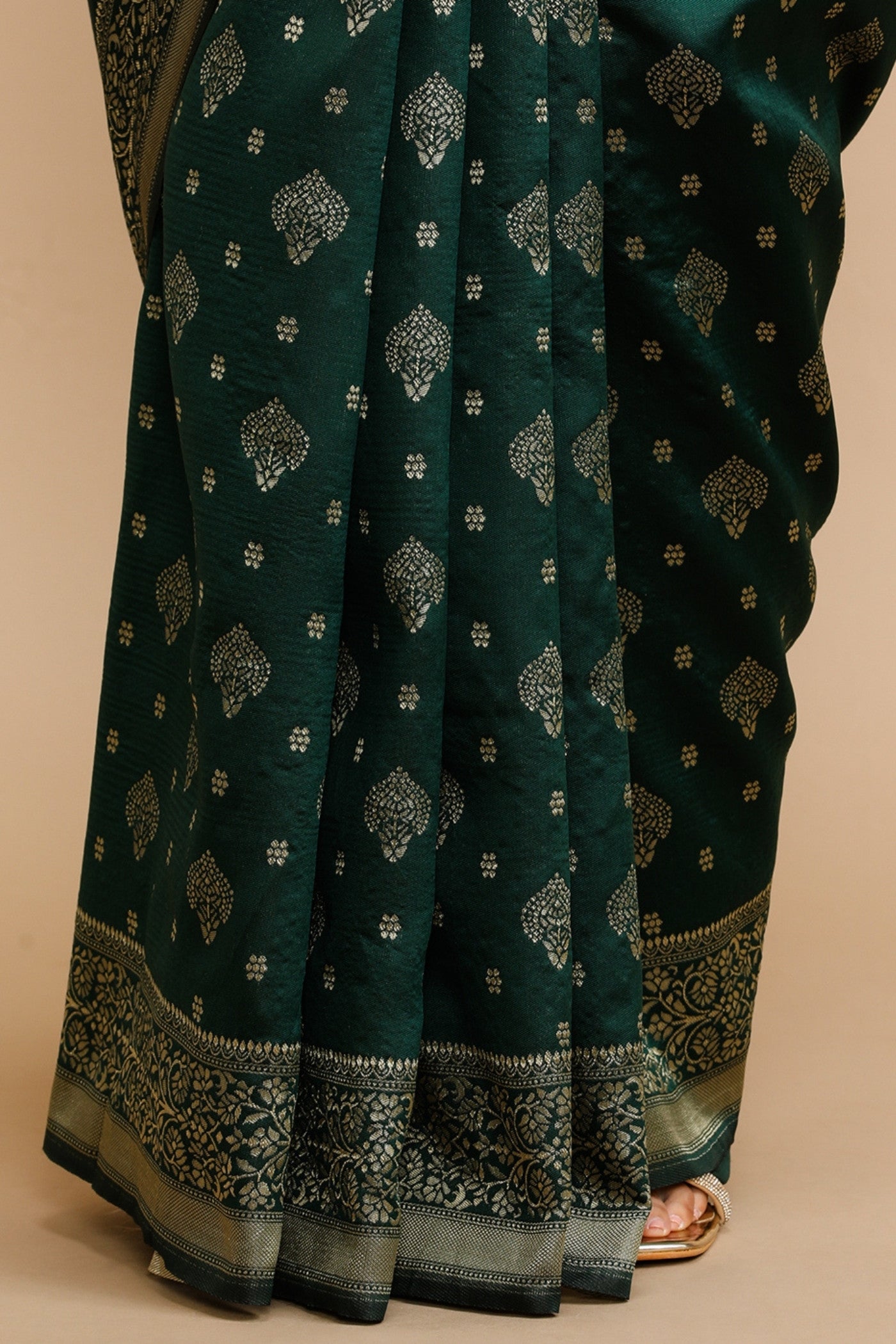 Buy MySilkLove Hunter Green Woven Jacquard Lichi Silk Saree Online