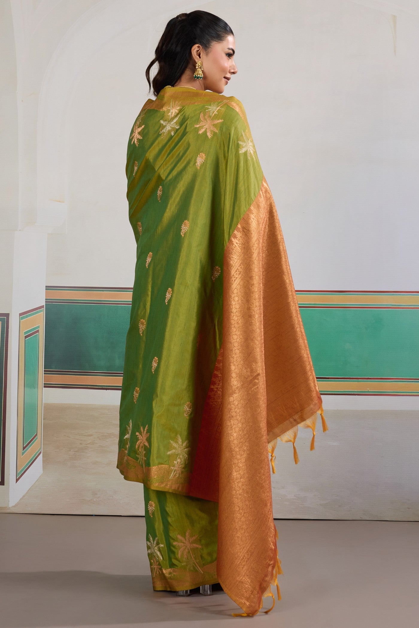 Buy MySilkLove Kelly Green Banarasi Handloom Tussar Saree Online