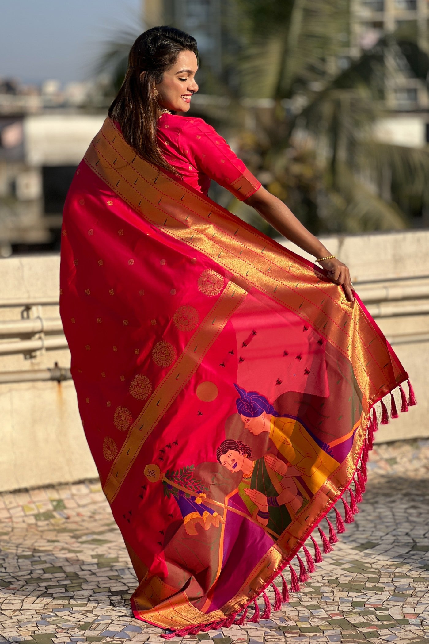 Buy MySilkLove Poppy Pink Woven Paithani Saree Online