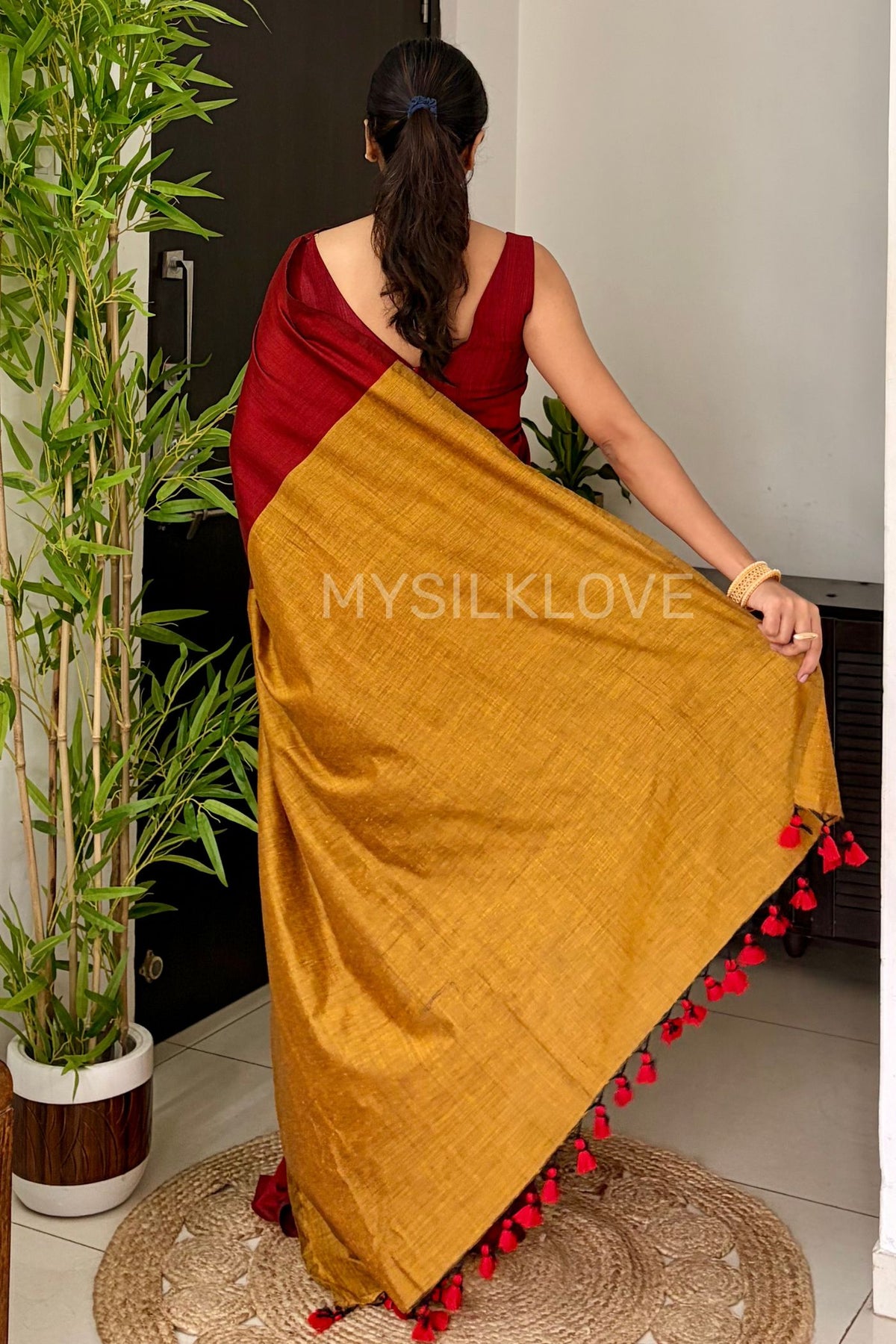 Buy MySilkLove Rich Maroon Handloom Mul Mul Cotton Saree Online