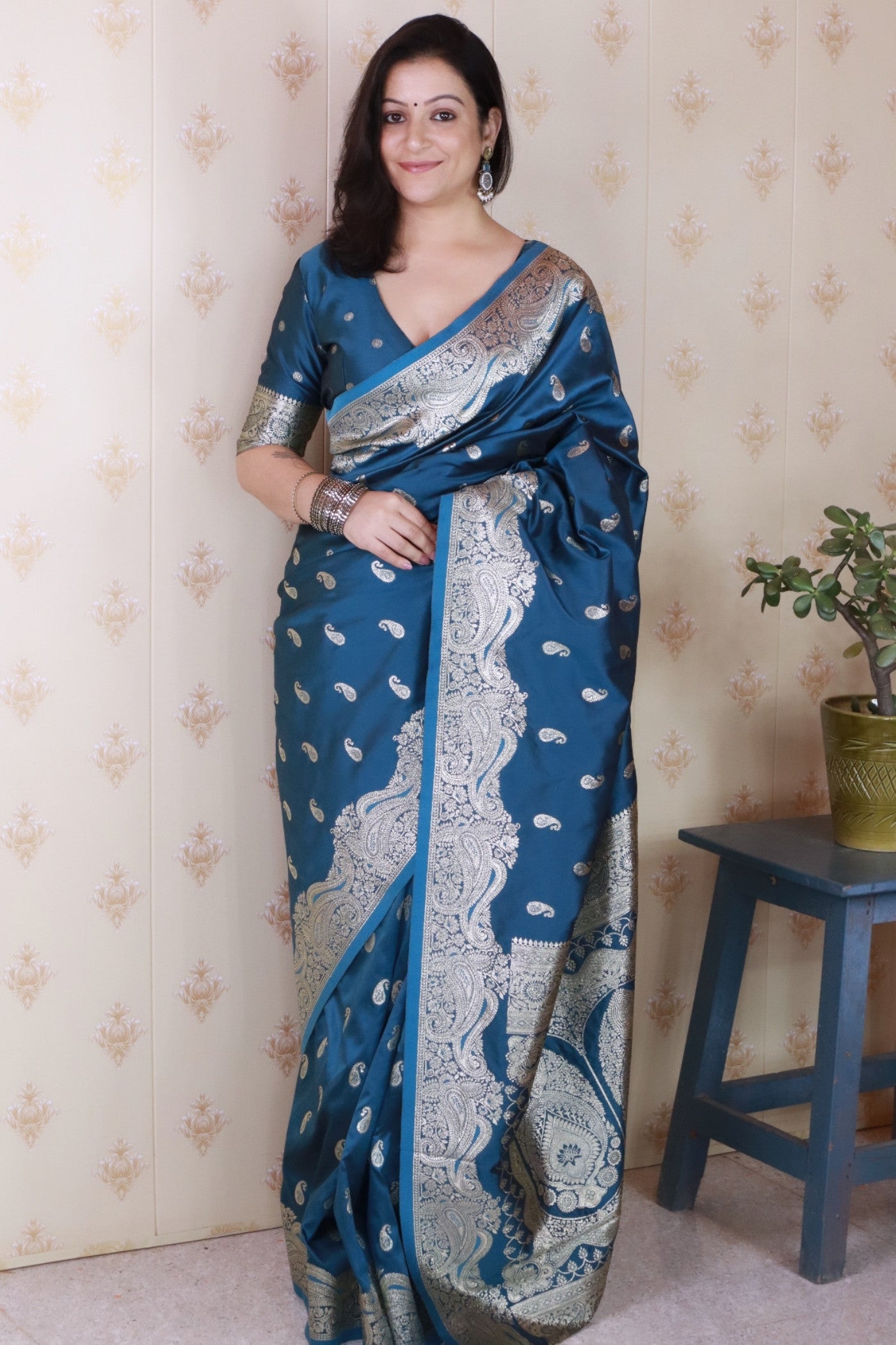 Buy MySilkLove Water Dark Blue Banarasi Handloom Saree Online