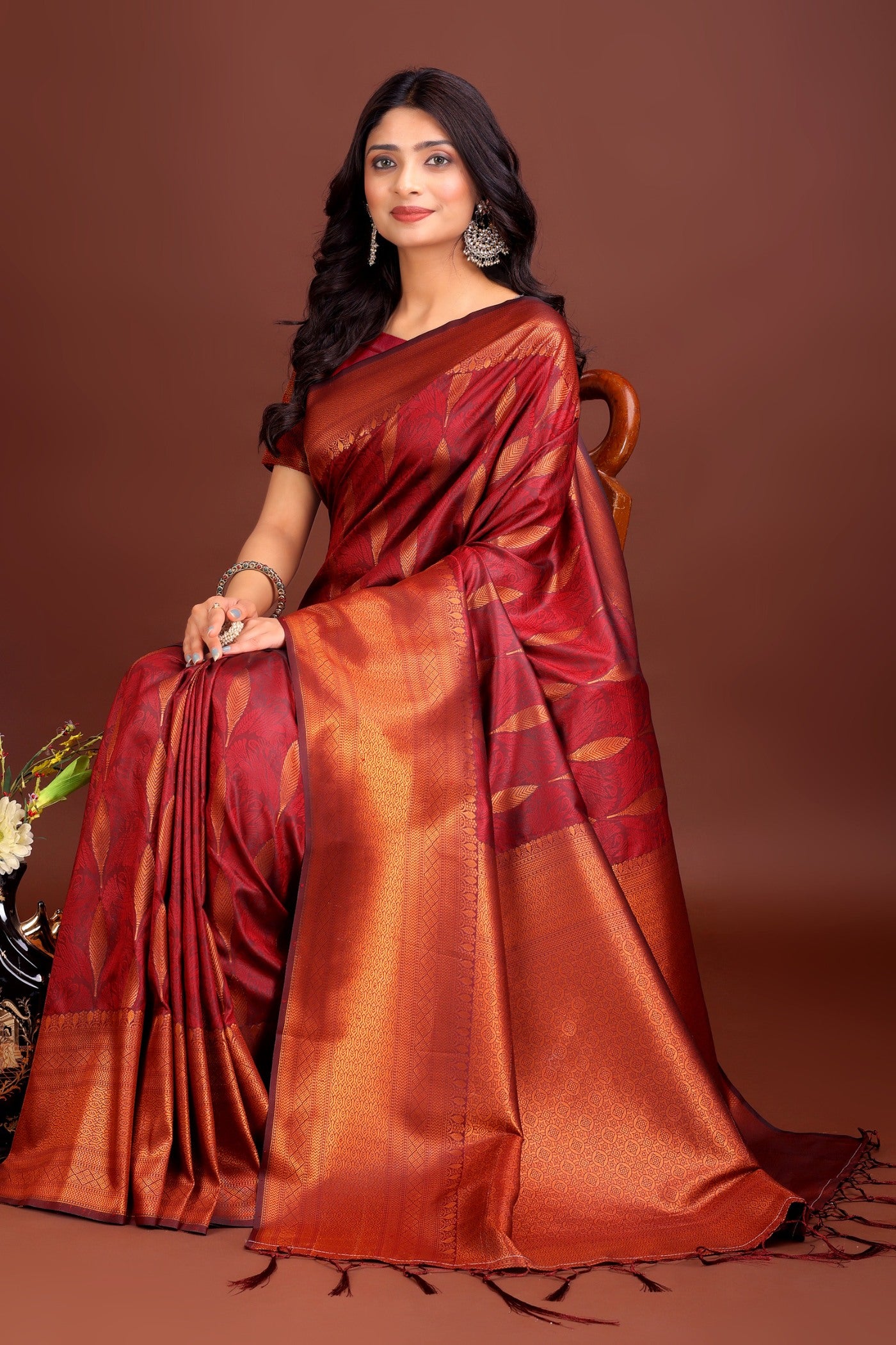 Buy MySilkLove Mojo Red Woven Banarasi Saree Online