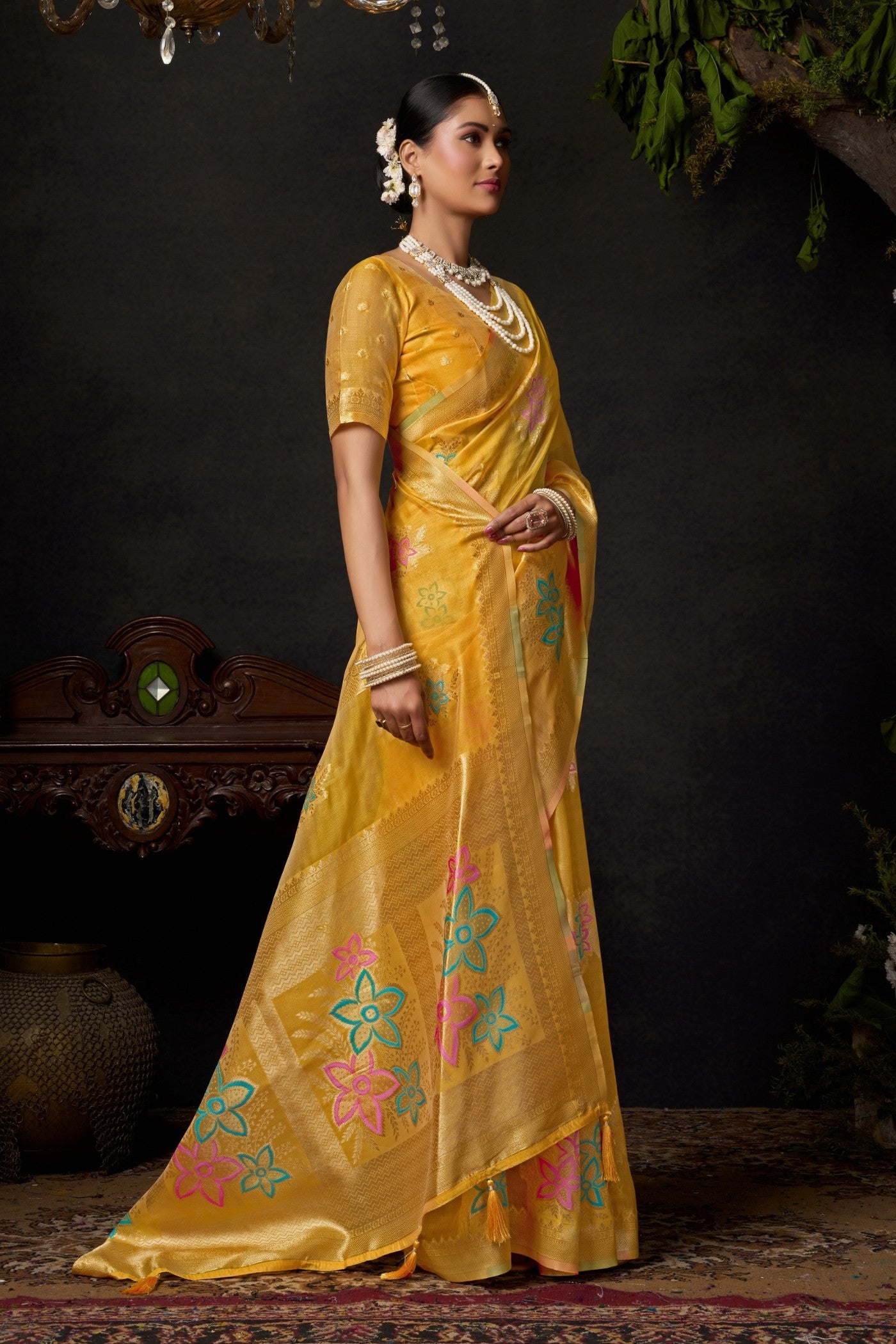 Buy MySilkLove Lemon Yellow Woven Banarasi Organza Saree Online