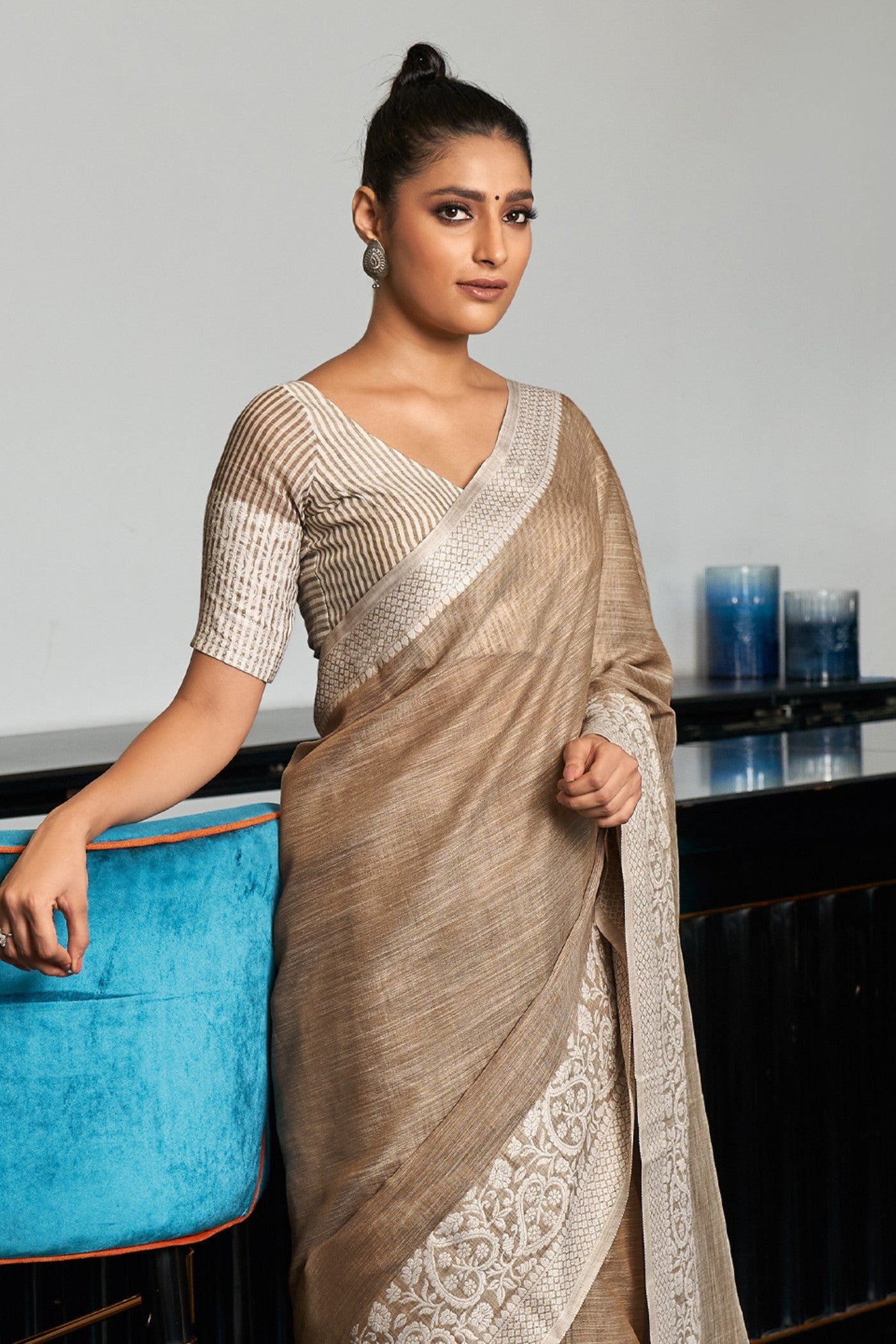 Buy MySilkLove Peanut Brown Woven Linen Saree Online