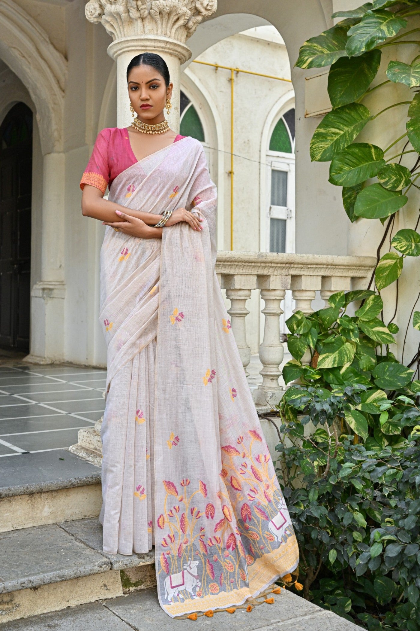 White with Pink Pure Mul Cotton Saree main image 0
