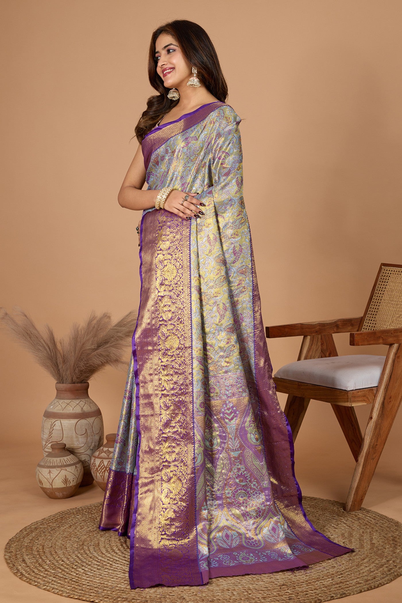 Buy MySilkLove Periwinkle Purple Woven Kanjivaram Saree Online