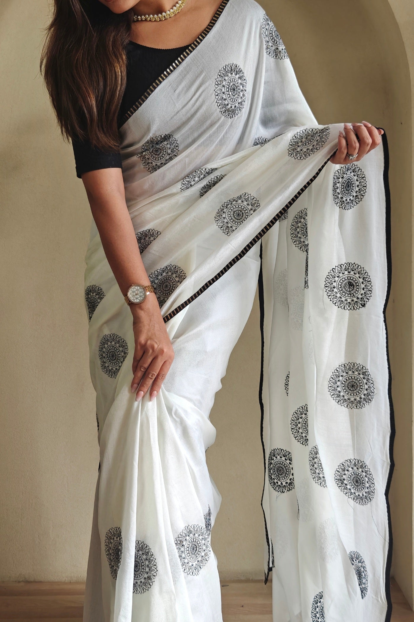 Buy MySilkLove Glacier White Printed Silk Saree Online