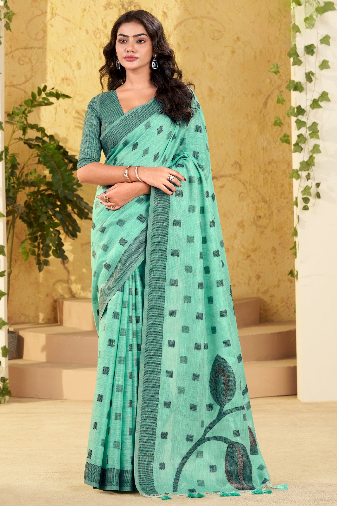 Buy MySilkLove Summer Green Woven Linen Saree Online