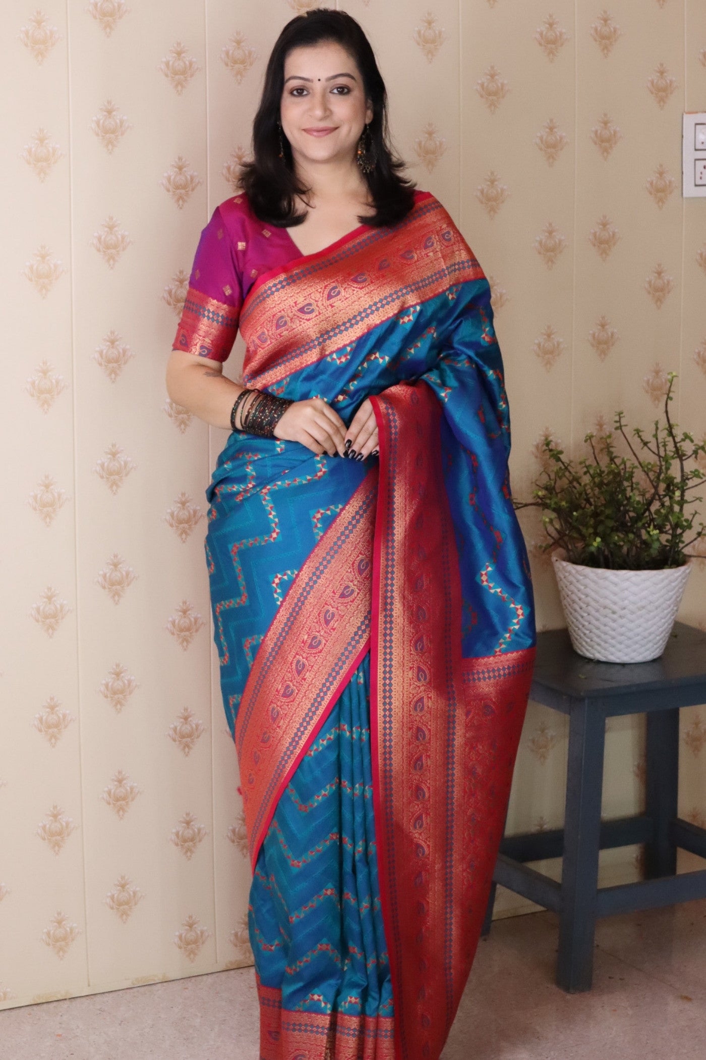 Buy MySilkLove Royal Blue Banarasi Handloom Saree Online