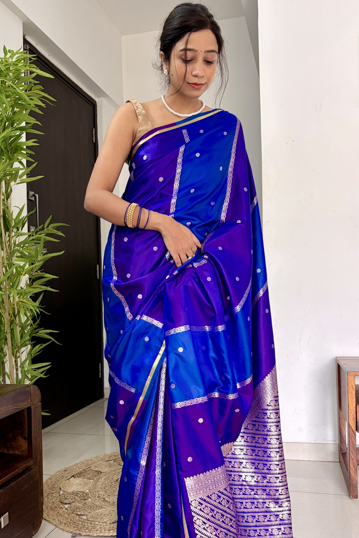 Buy MySilkLove Dark Blue Handloom Rangkat Banarasi Satin Silk Saree Online