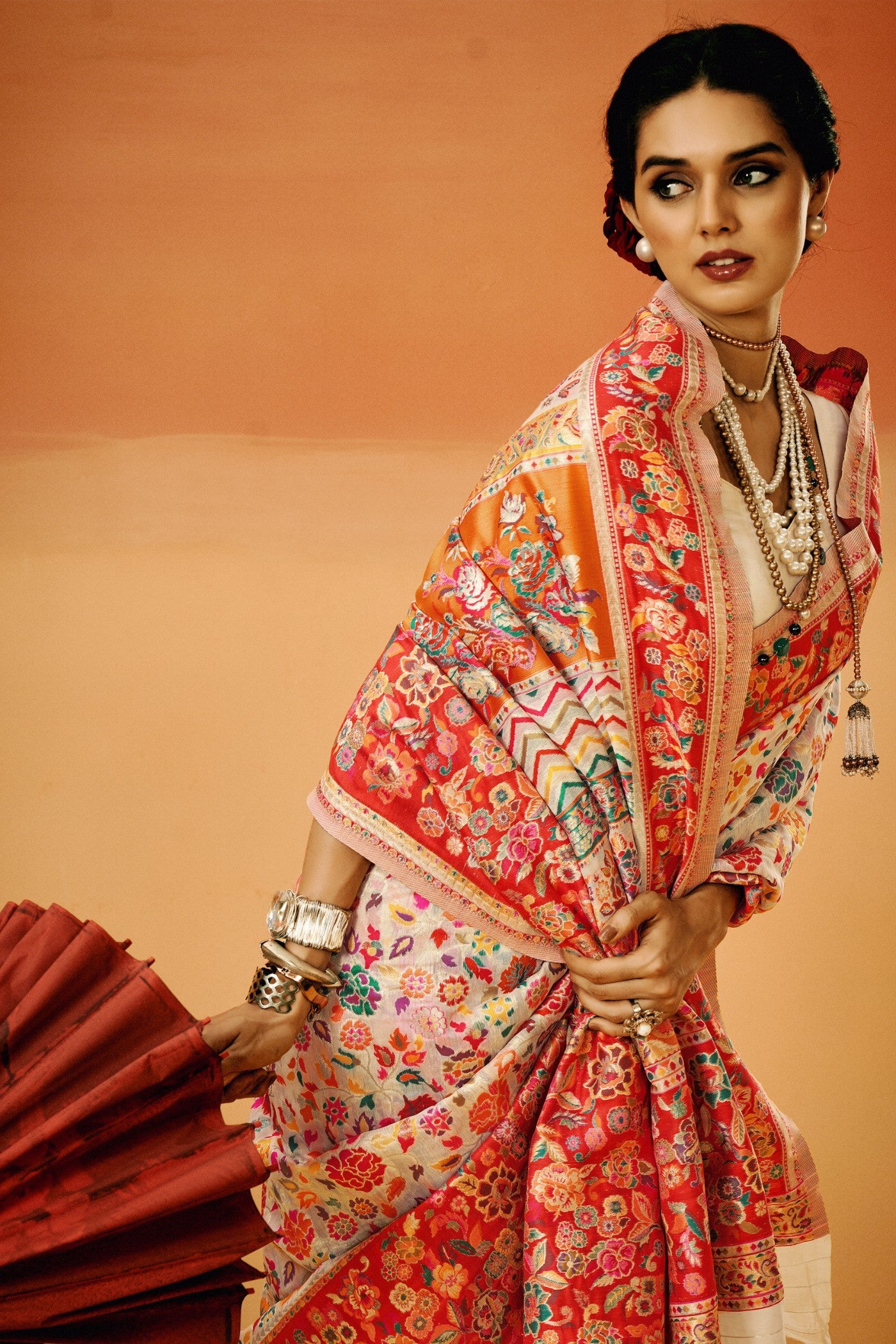 Buy MySilkLove Heather Peach Kashmiri Handloom Jamewar Saree Online