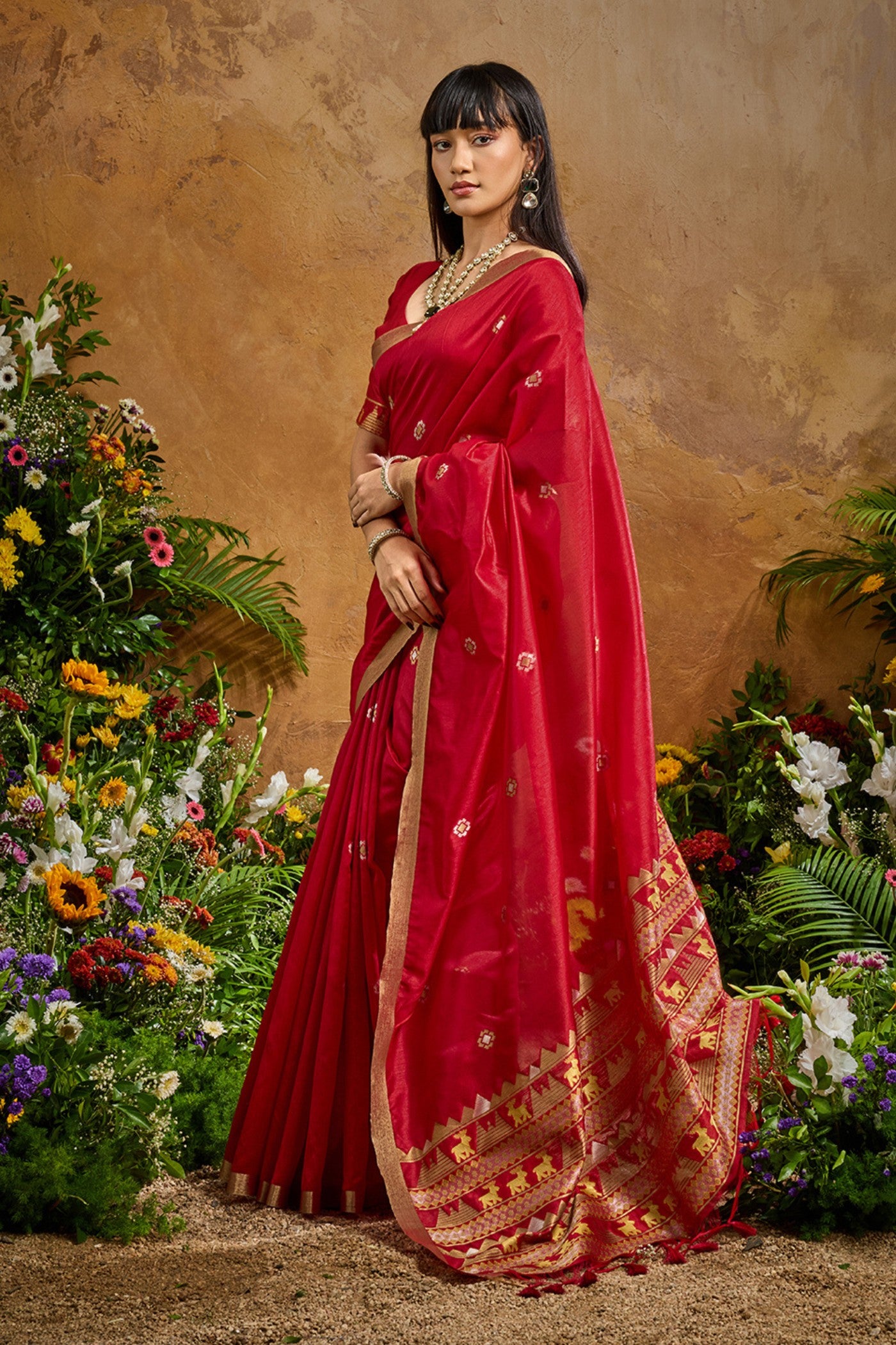 Buy MySilkLove Spine Red Tussar Handloom Silk Saree Online