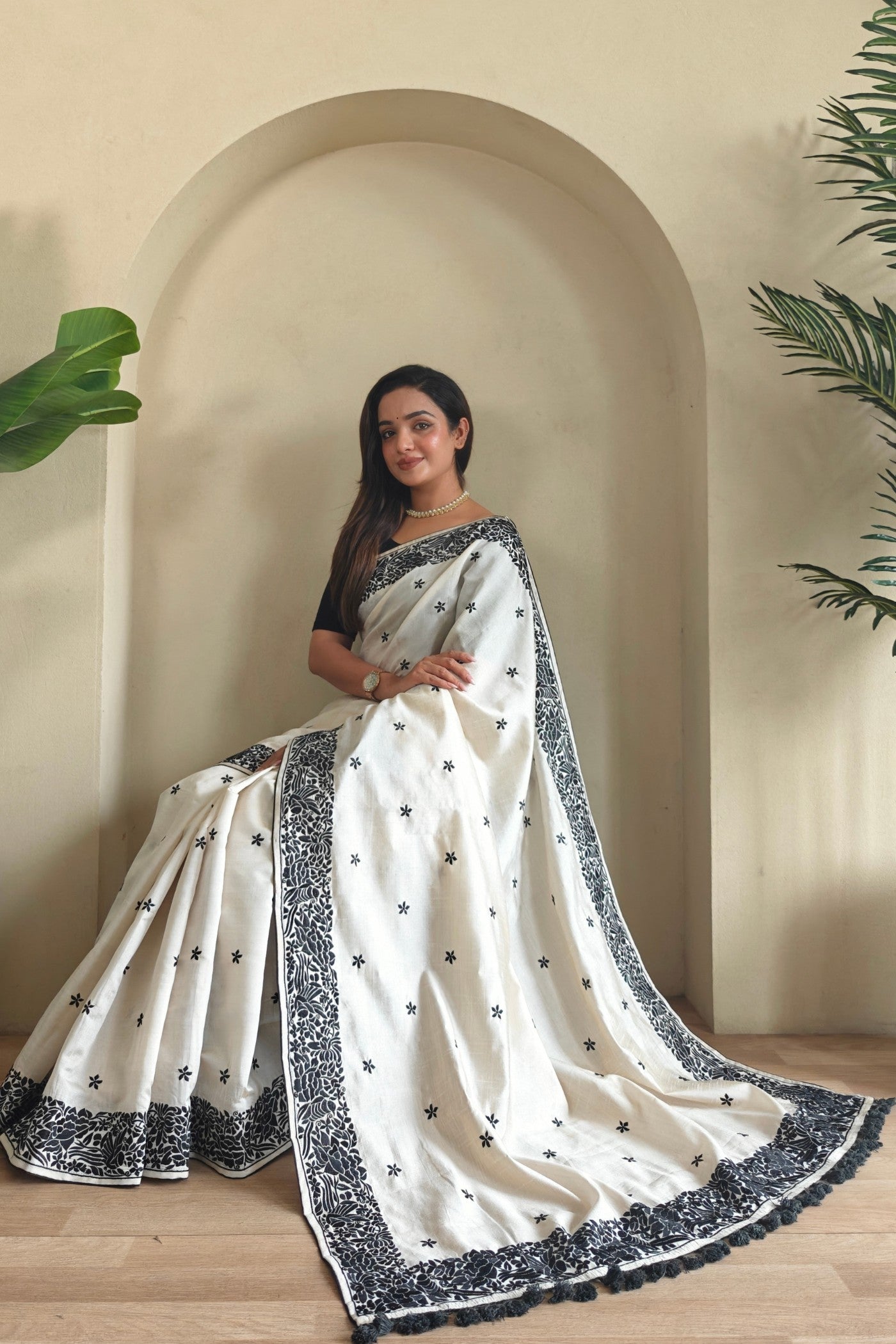 Buy MySilkLove Crystal White Tussar Silk Saree Online