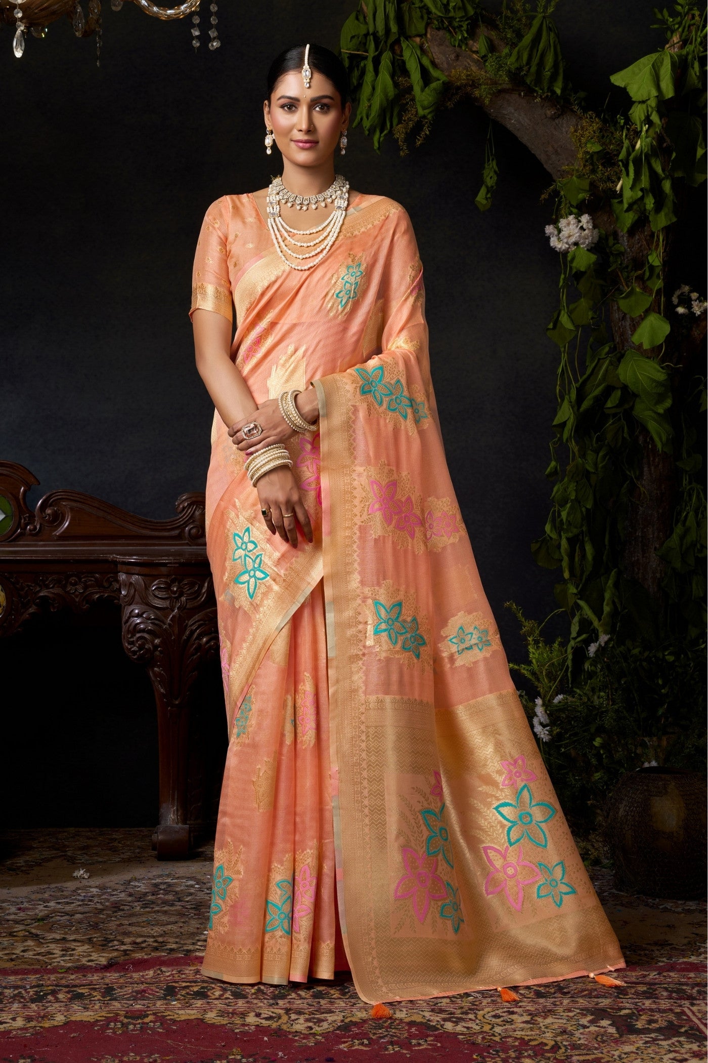 Buy MySilkLove Plum Peach Woven Banarasi Organza Saree Online