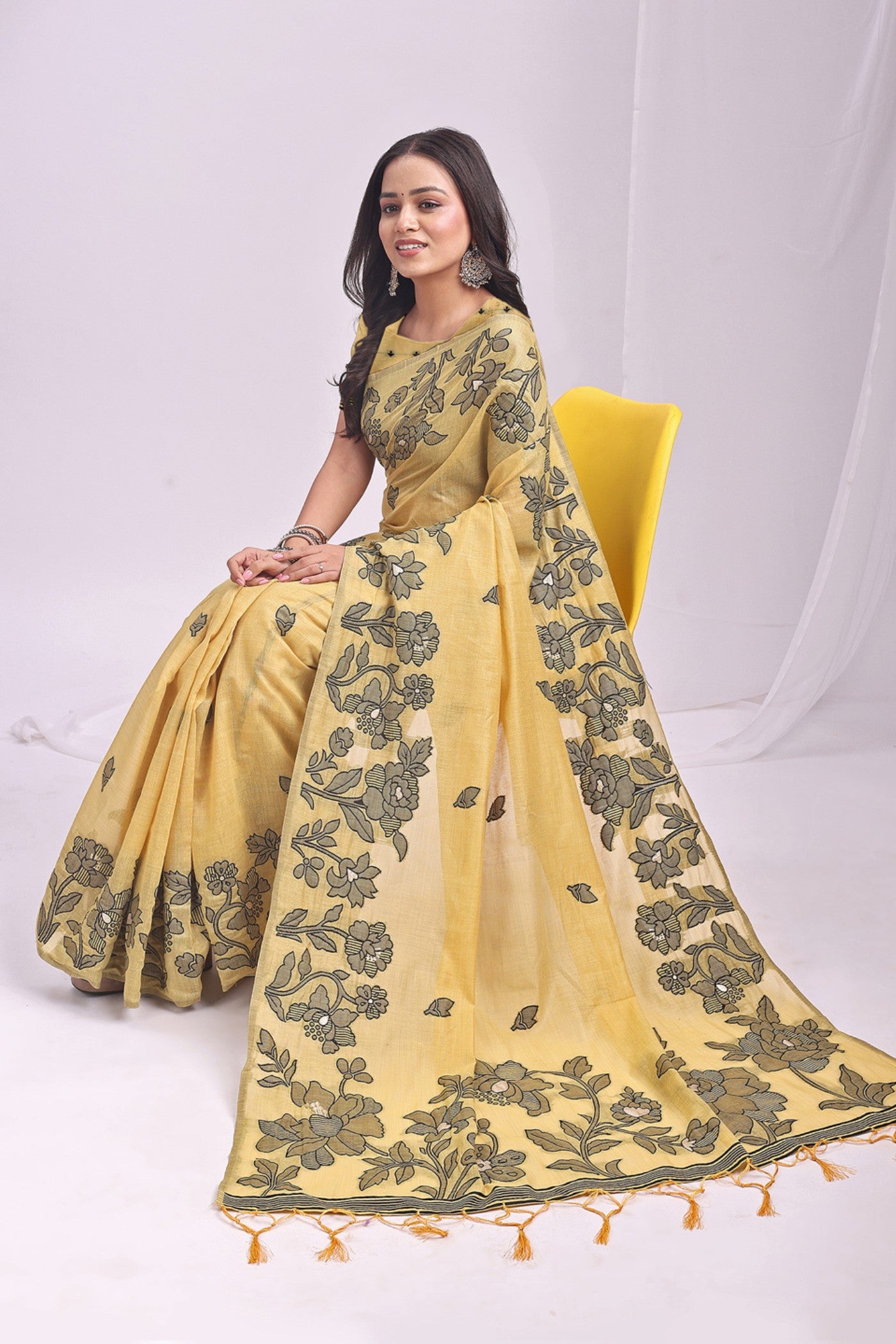 Buy MySilkLove Lemon Yellow Woven Linen Cotton Saree Online