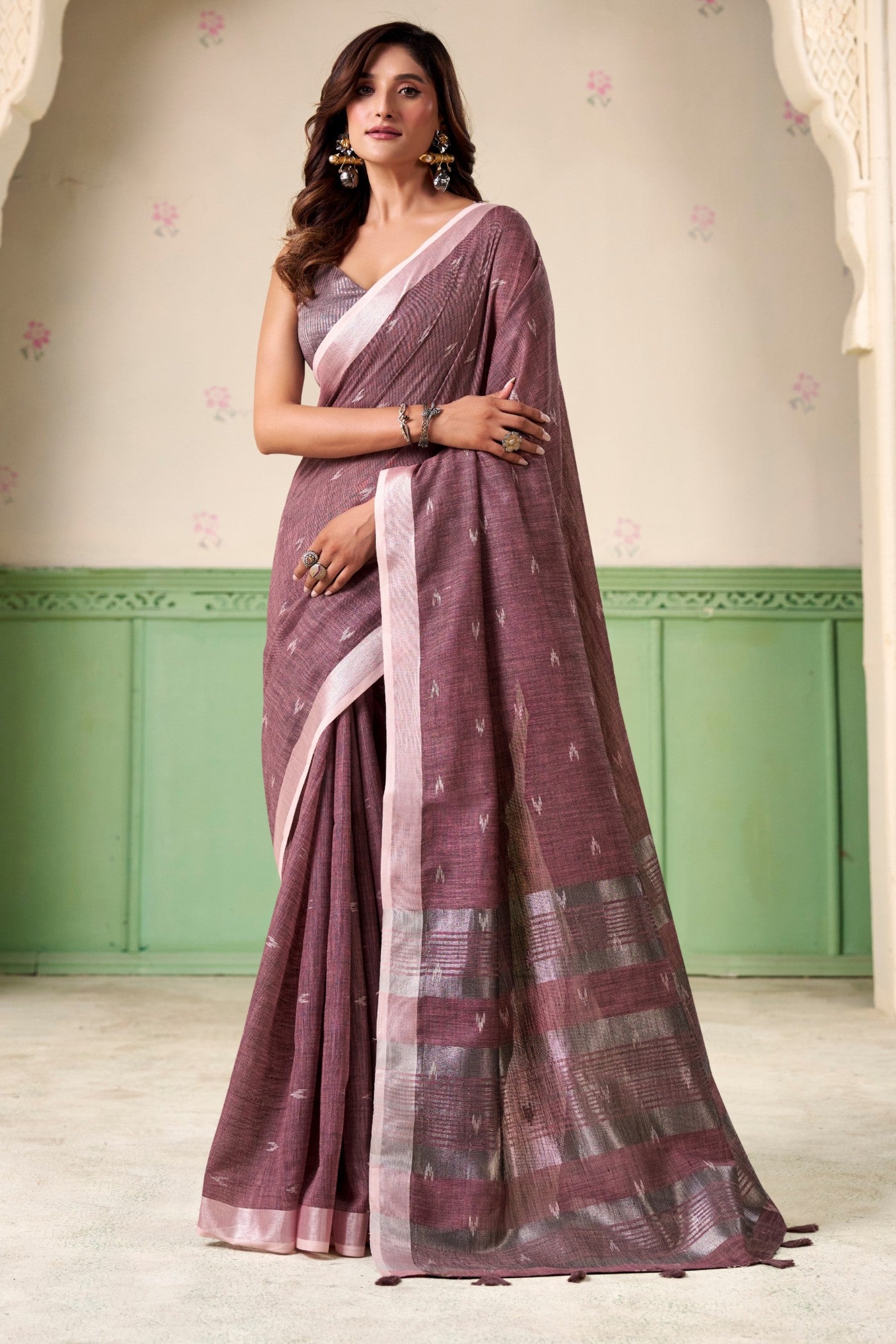 Buy MySilkLove Pansy Purple Woven Linen Saree Online