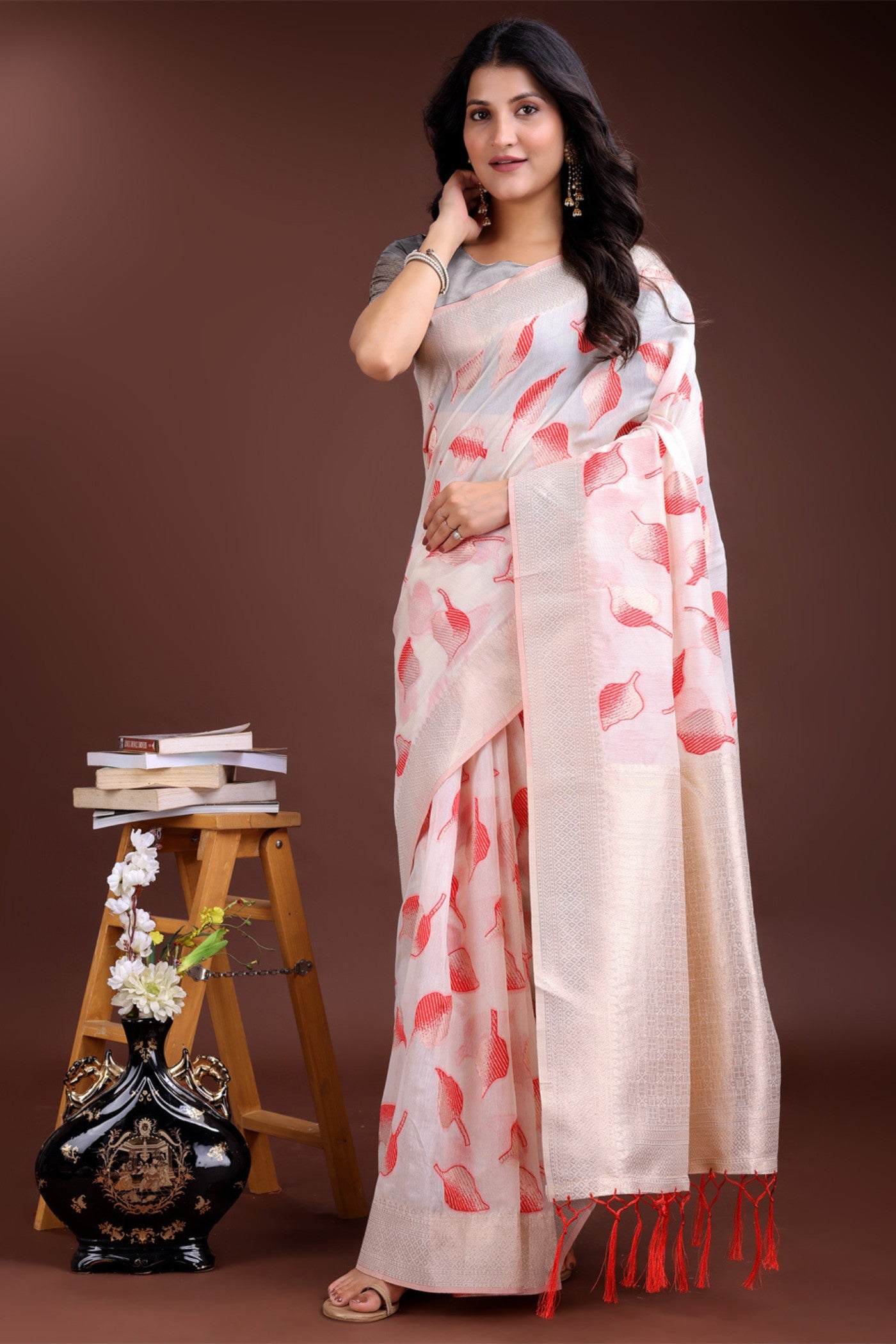Buy MySilkLove Daisy White and Red Woven Cotton Saree Online