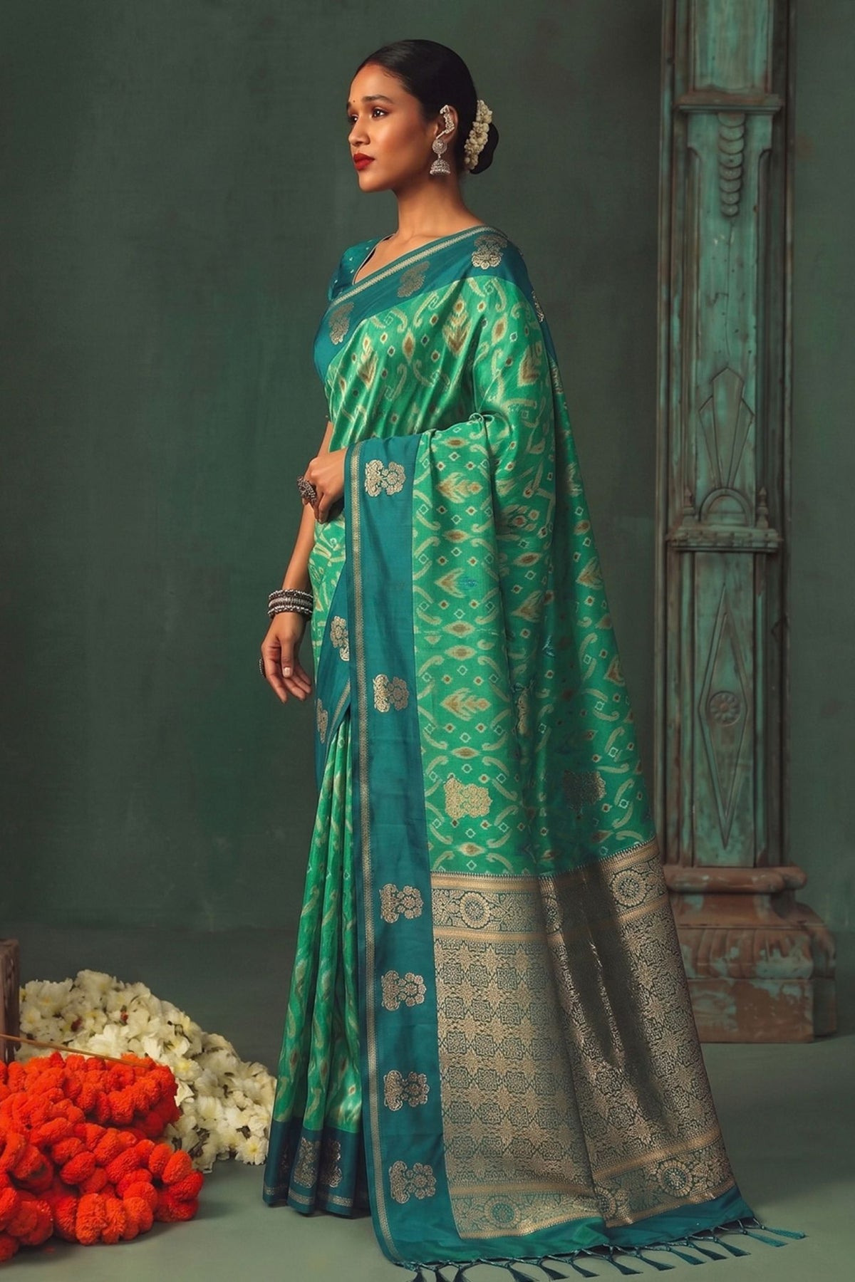 Buy MySilkLove Matcha Green Woven Banarasi Silk Saree Online