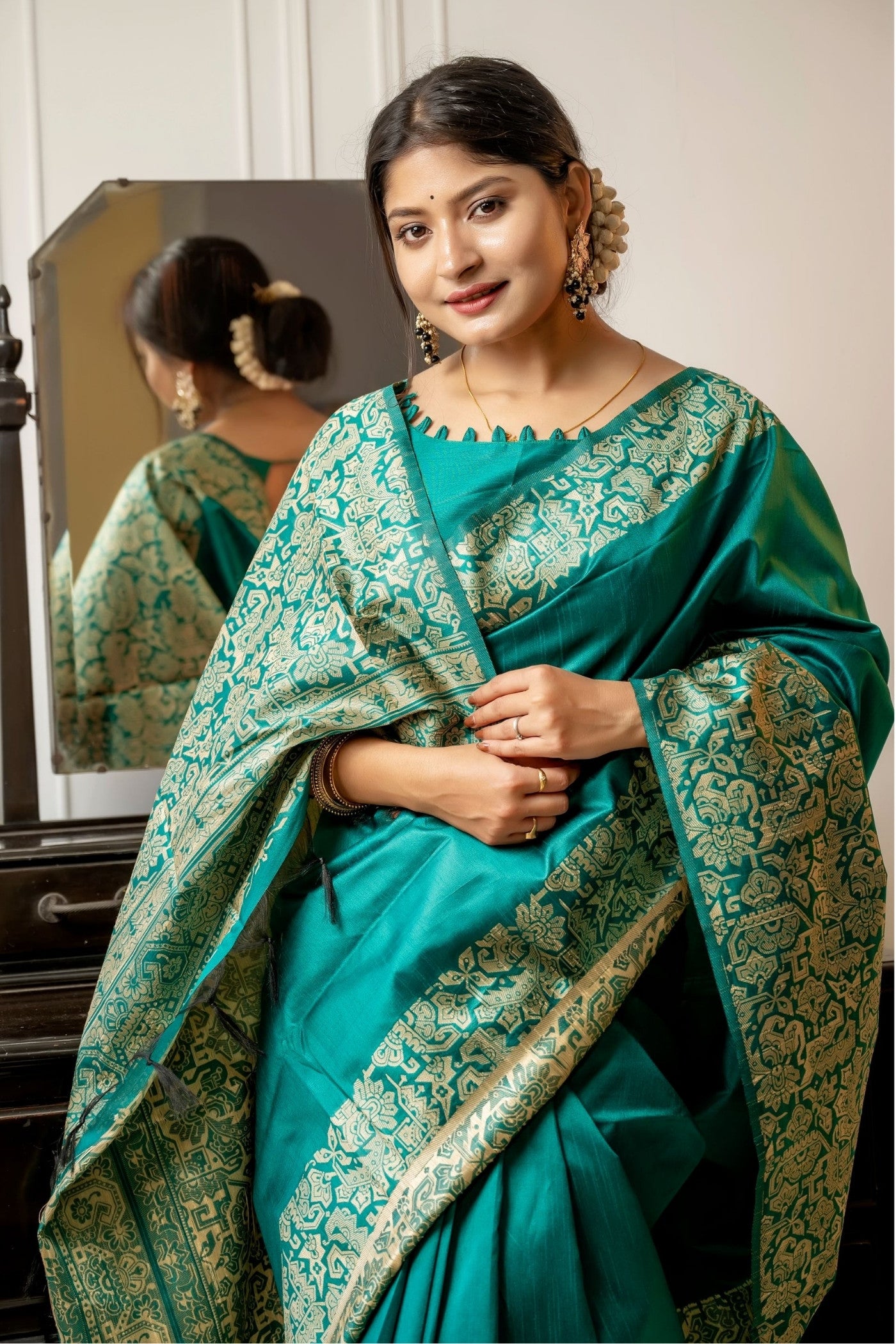 MySilkLove Tiffany Blue Banarasi Handloom Raw Silk Saree