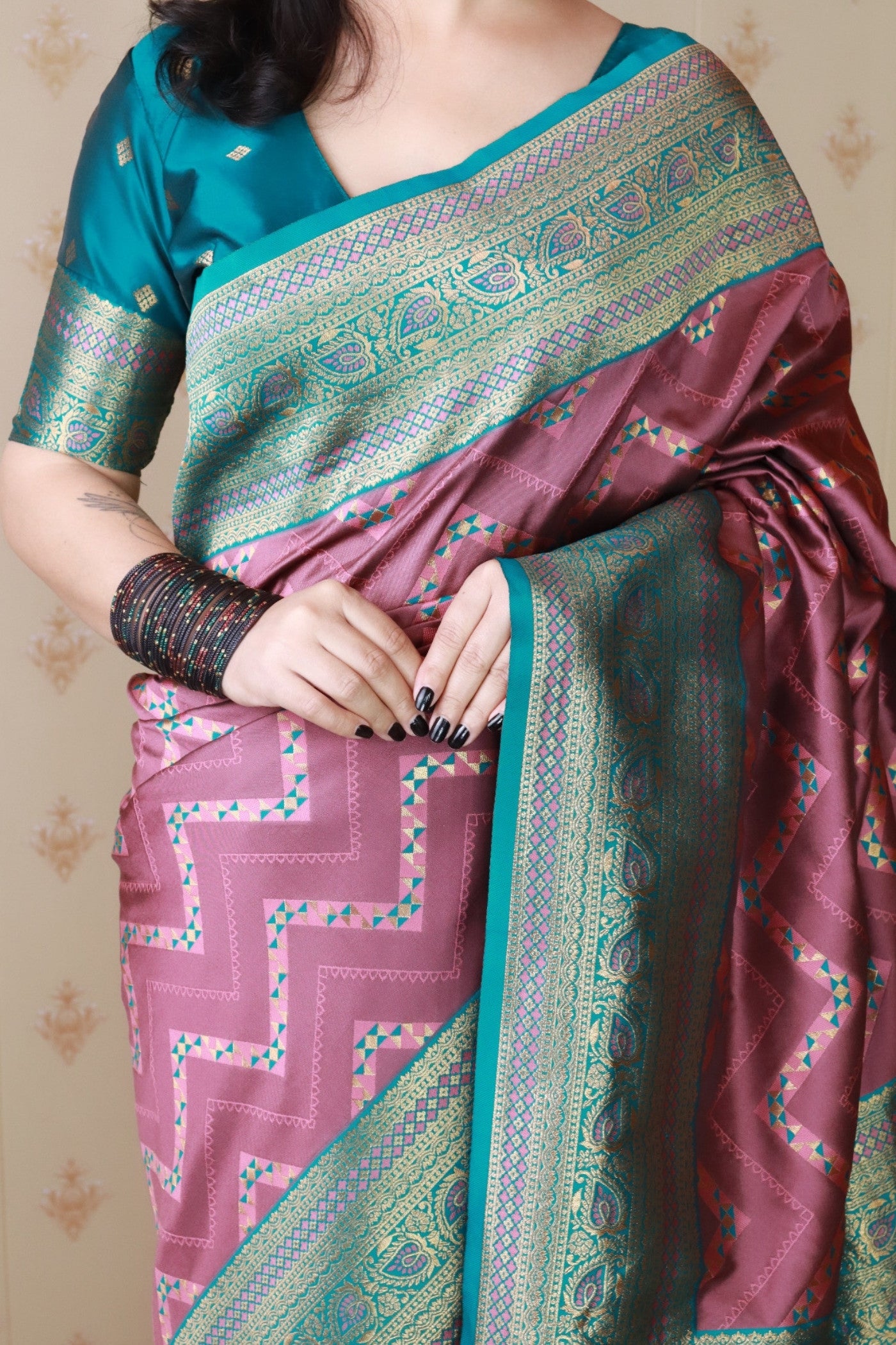 Buy MySilkLove Aesthetic Purple Banarasi Handloom Saree Online