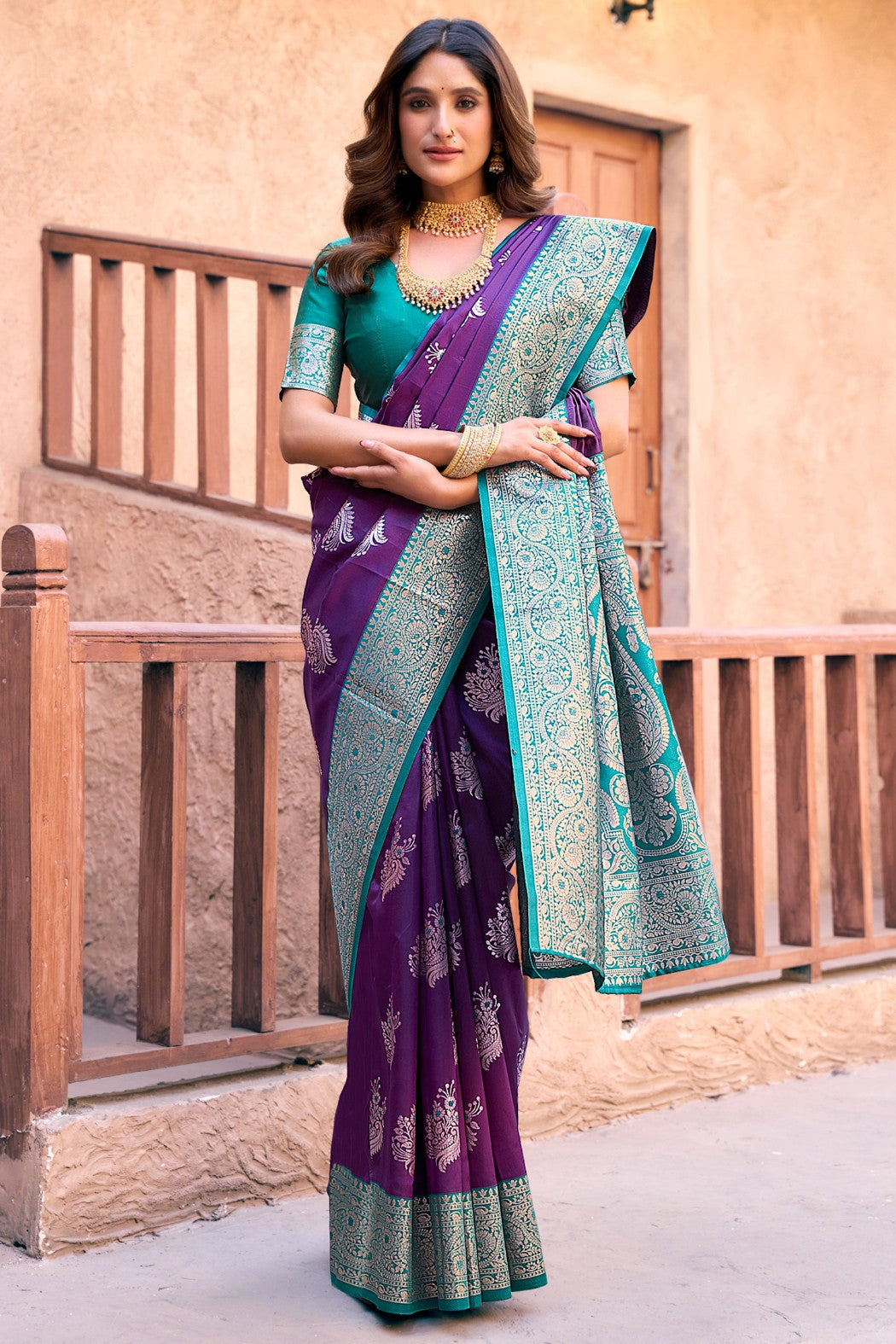 Buy MySilkLove Heliotrope Purple Woven Banarasi Soft Silk Saree Online