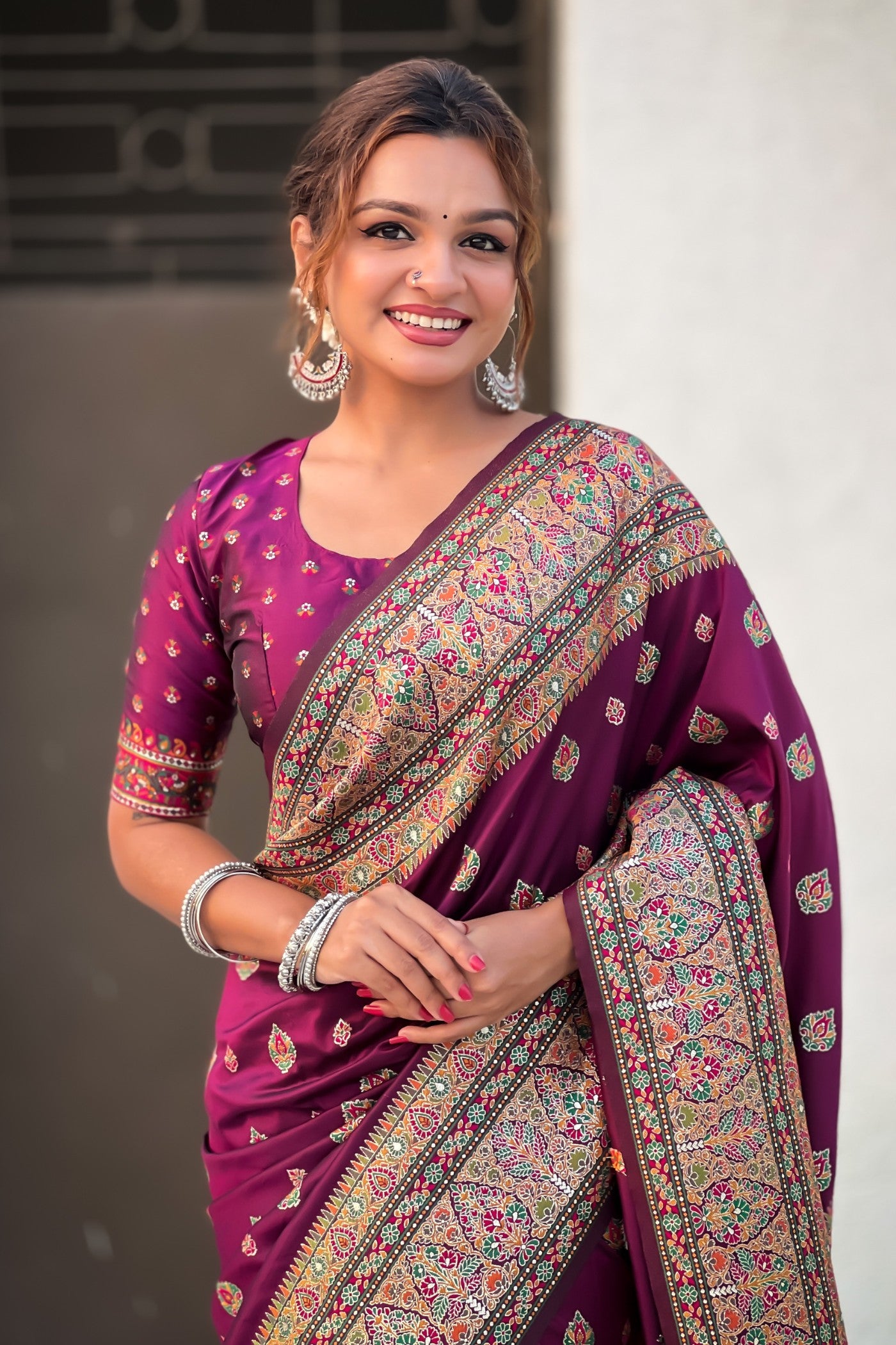Buy MySilkLove Jamun Purple Woven Kashmiri Jamewar Saree Online