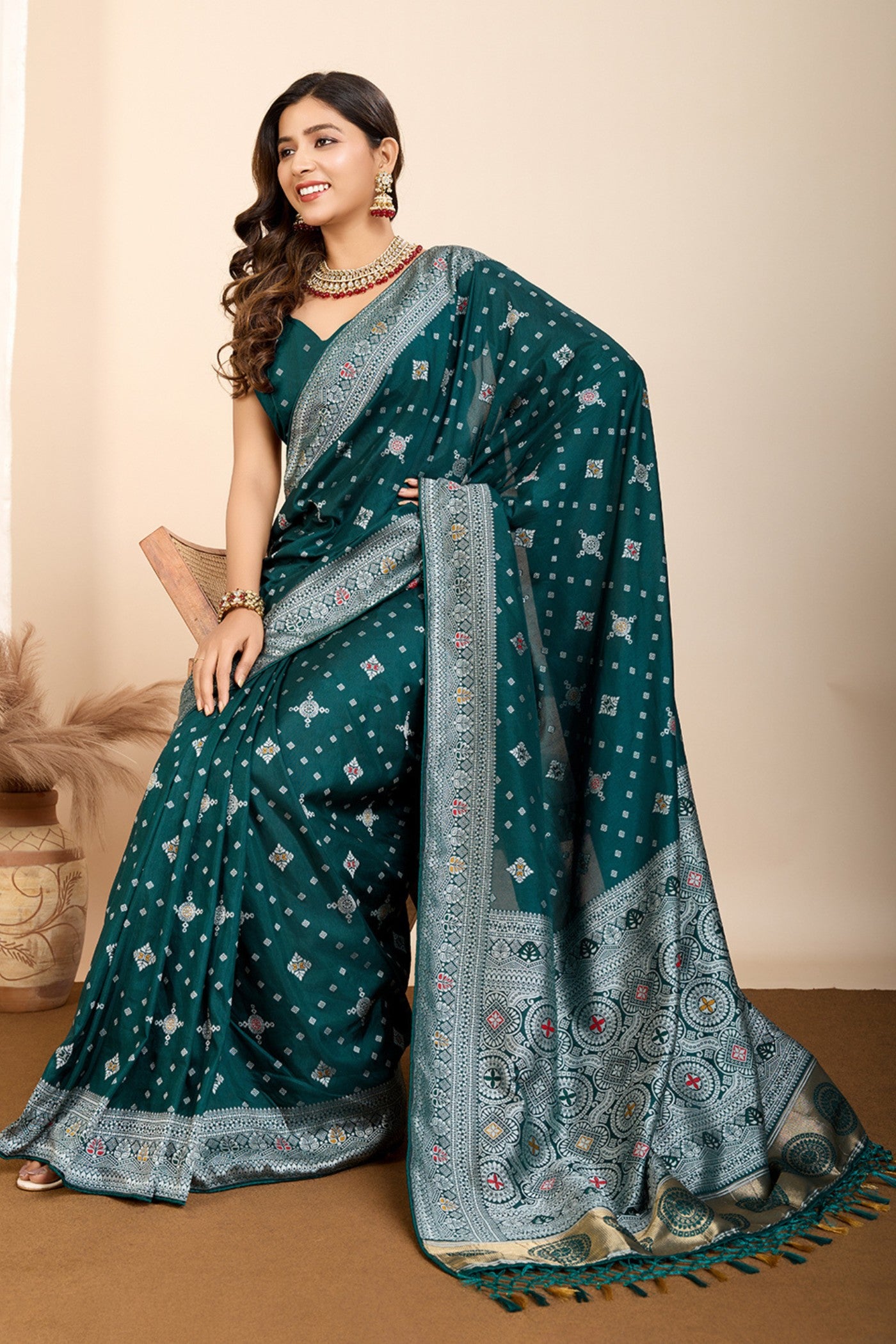 Buy MySilkLove Bottle Green Woven Banarasi Saree Online
