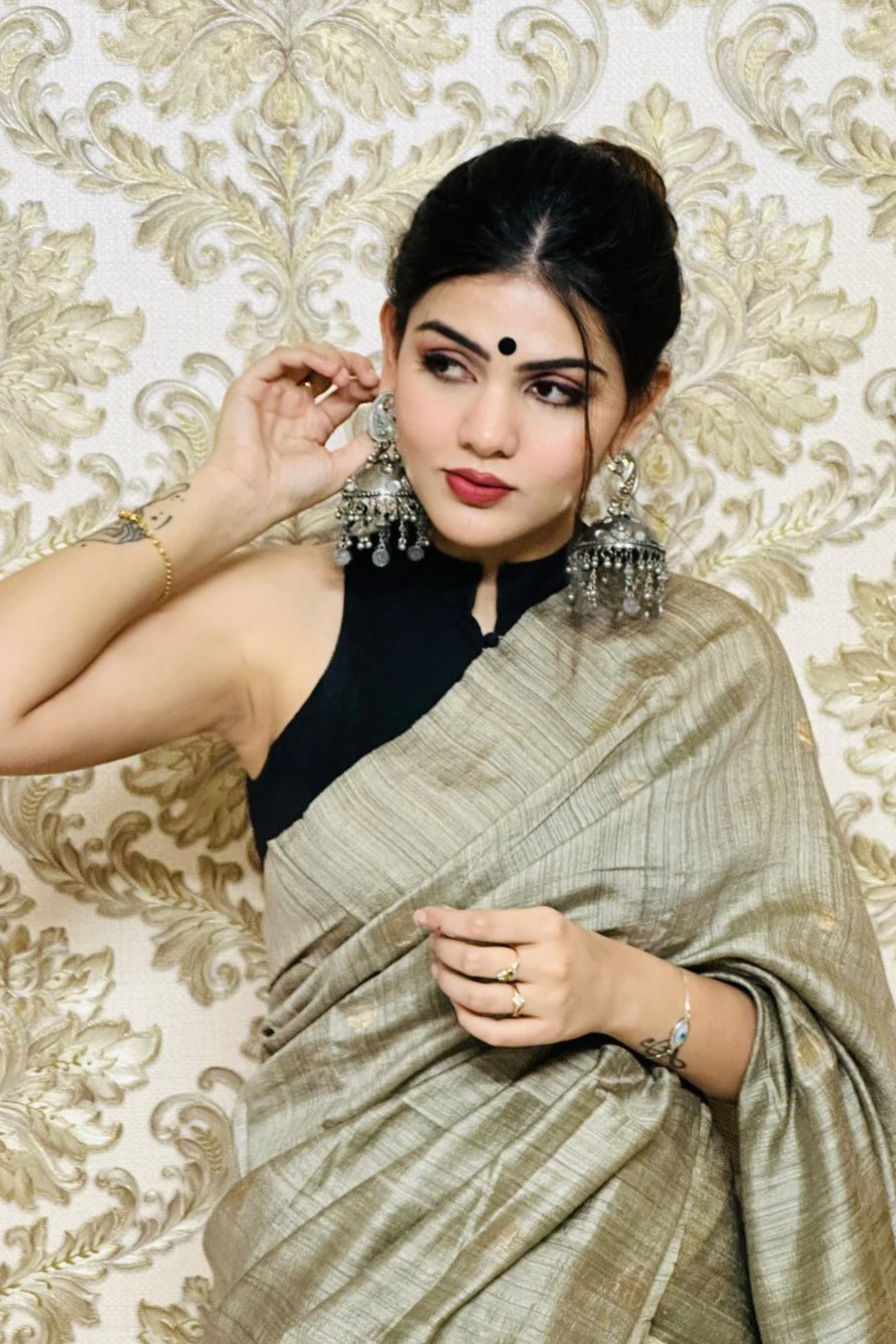 Buy MySilkLove Foggy Grey Cotton Gicha Handloom Saree Online