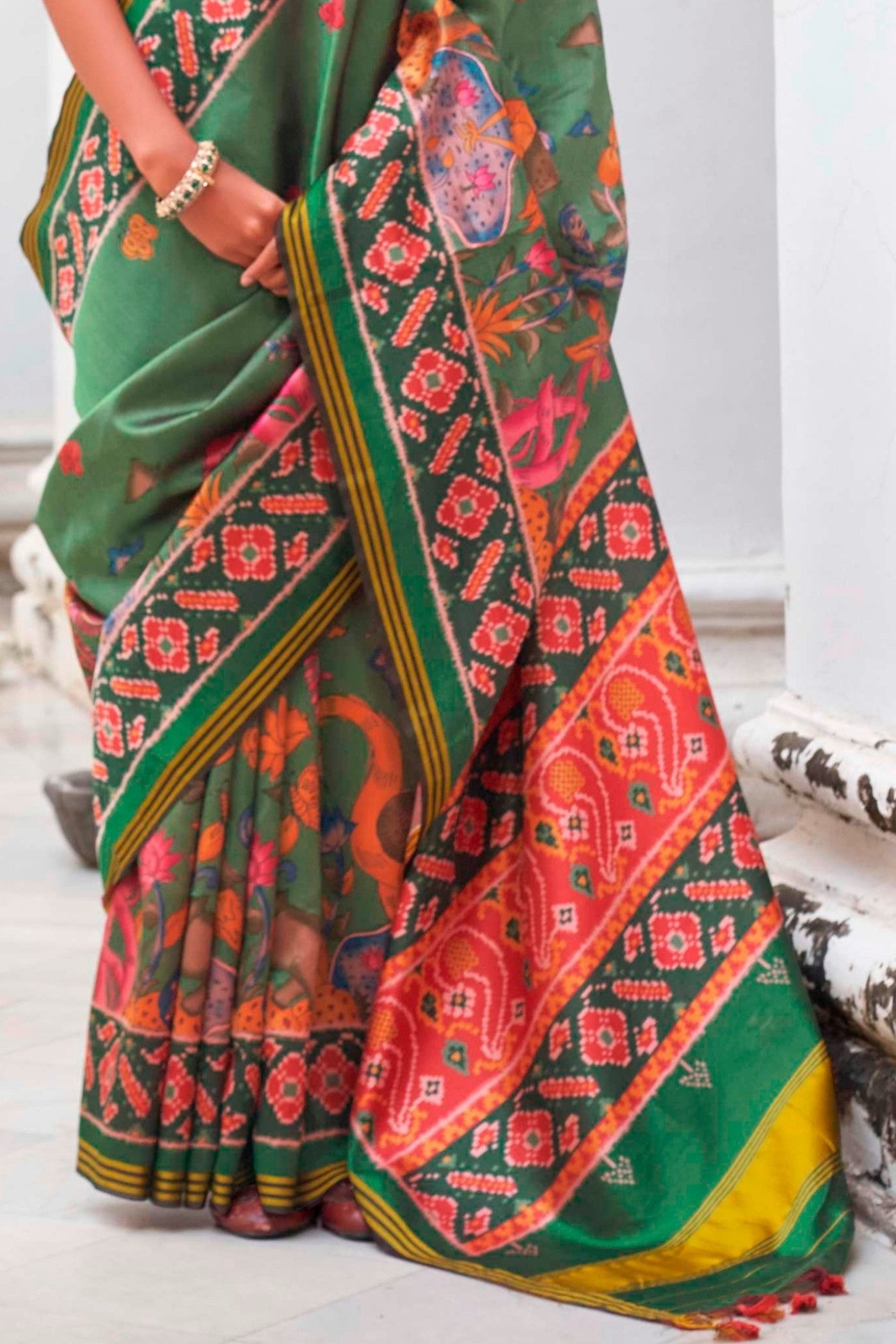 Buy MySilkLove Kelly Green Printed Patola Saree Online