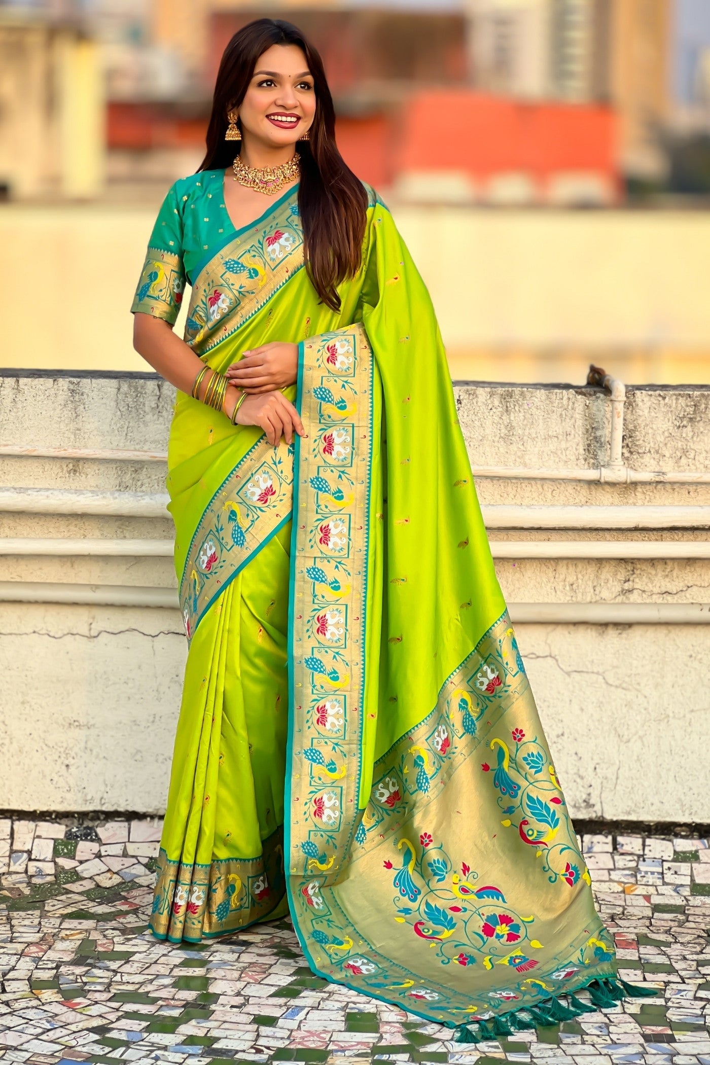 Buy MySilkLove Emerald Green Zari Woven Paithani Saree Online