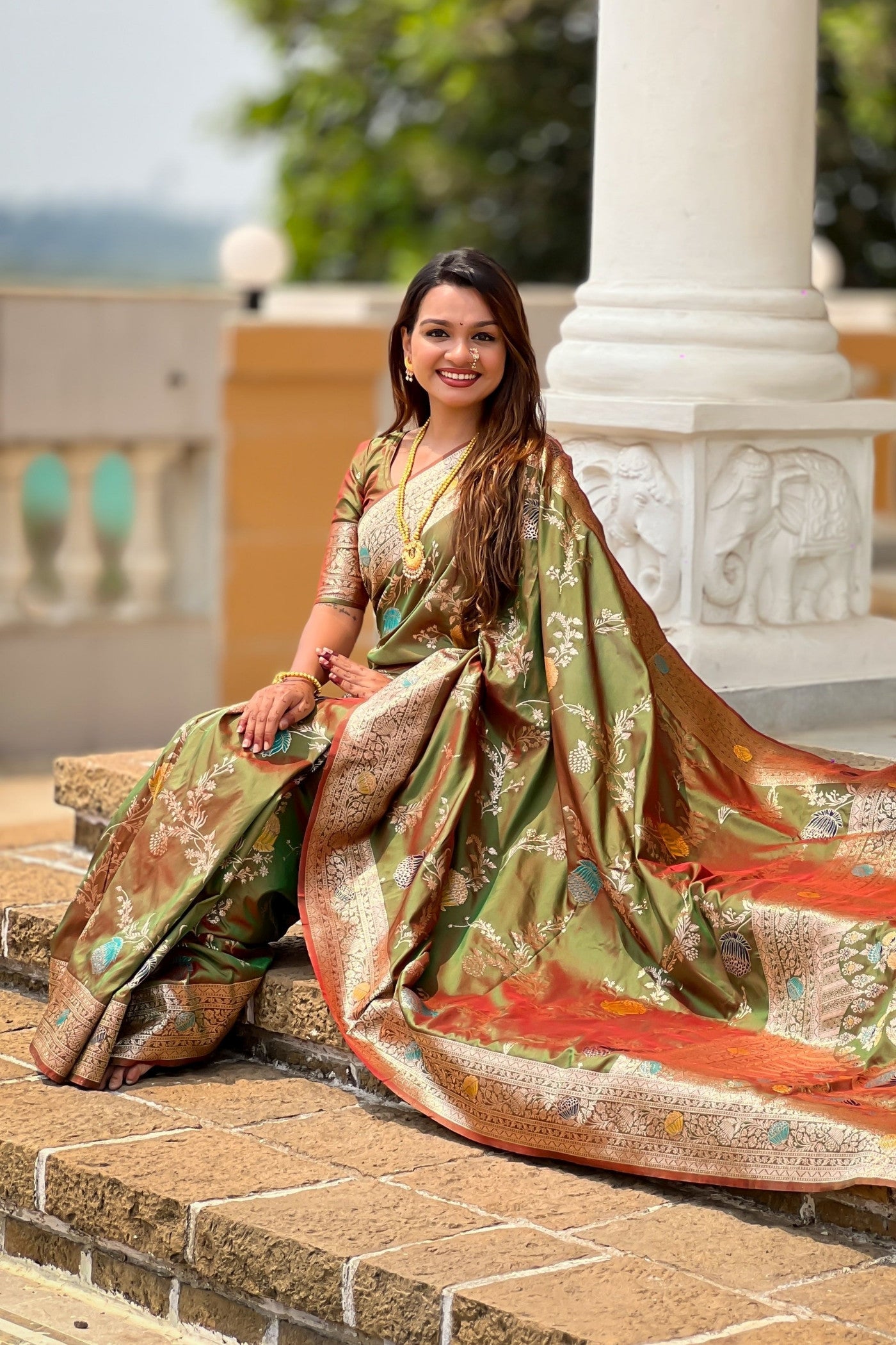 Buy MySilkLove Mehendi Green Woven Banarasi Saree Online