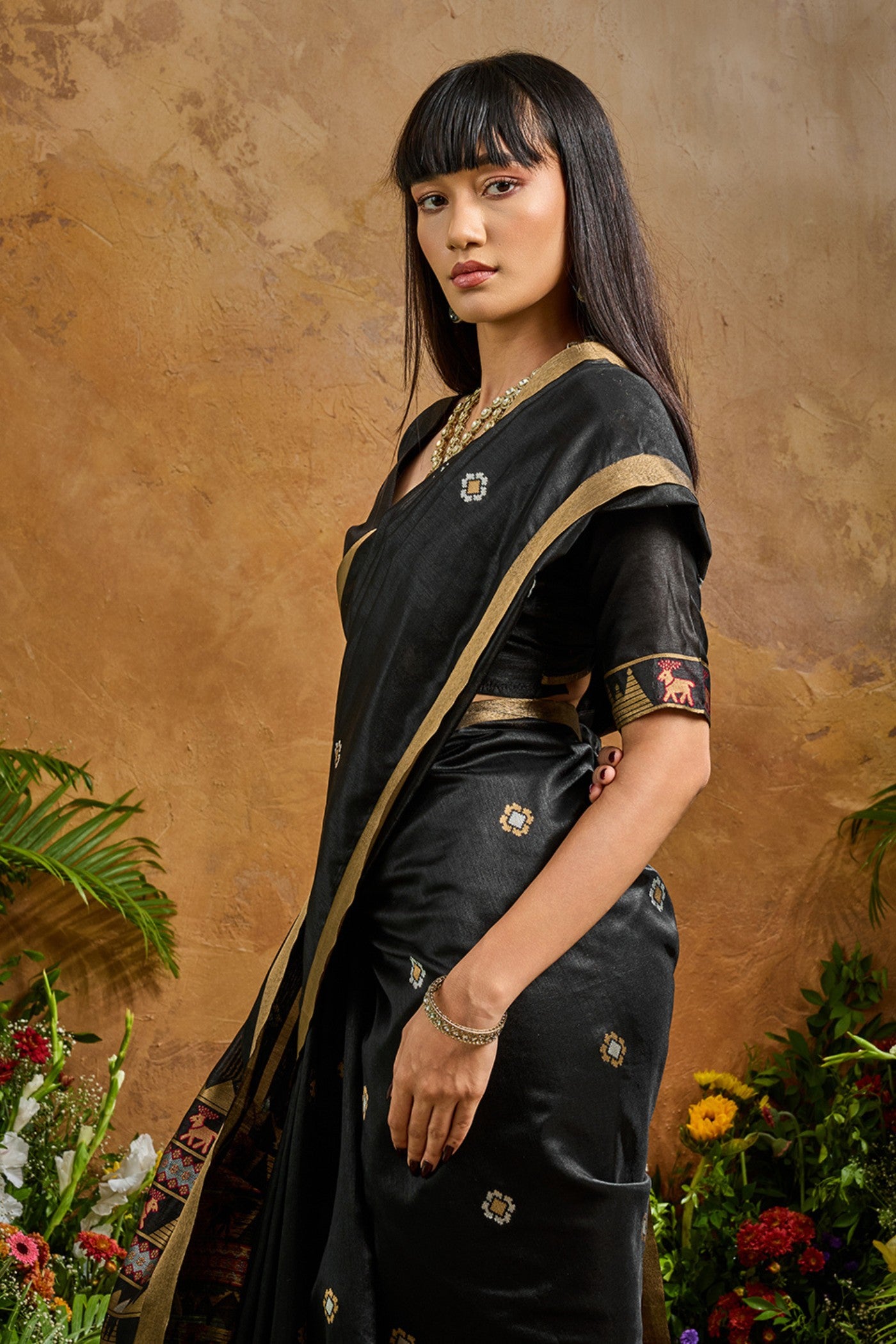 Buy MySilkLove Jade Black Tussar Handloom Silk Saree Online