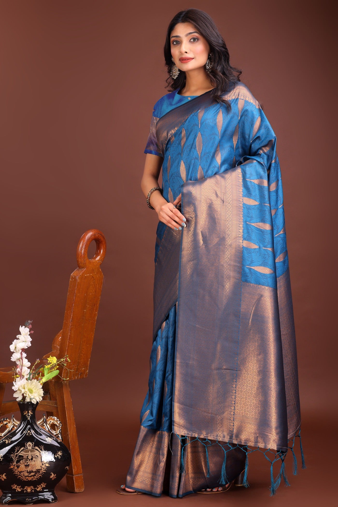 Buy MySilkLove Royal Blue Woven Banarasi Saree Online
