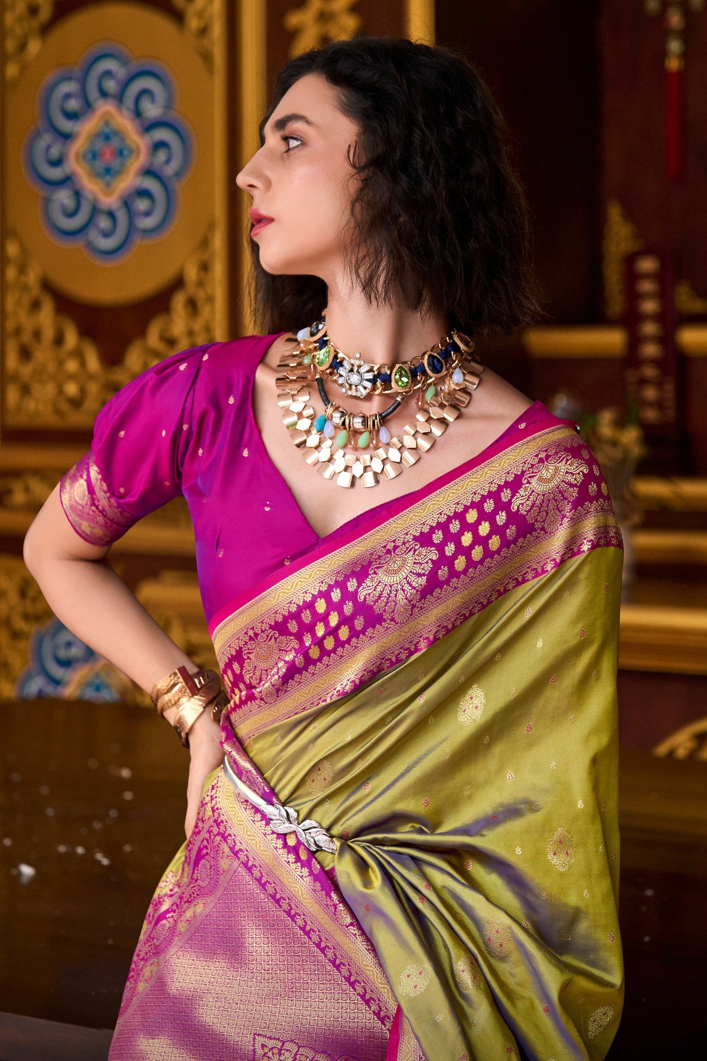 Buy MySilkLove Duranta Green Woven Banarasi Saree Online