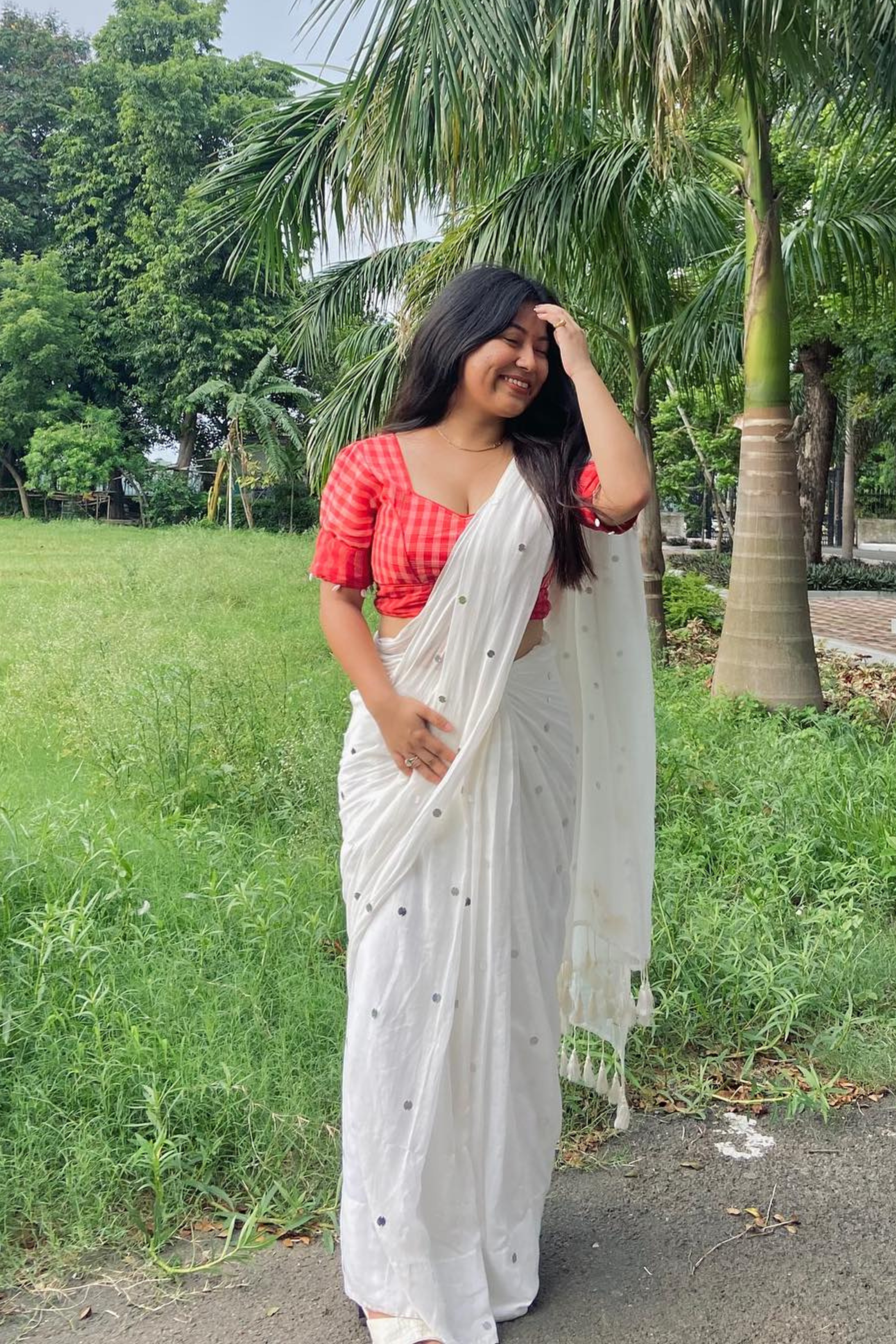 Buy MySilkLove Snow White Cotton Chumki Handloom Saree Online