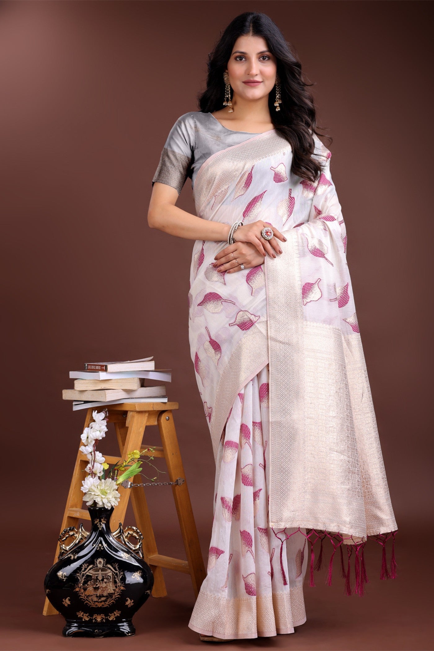 Buy MySilkLove Orchid White and Purple Woven Cotton Saree Online