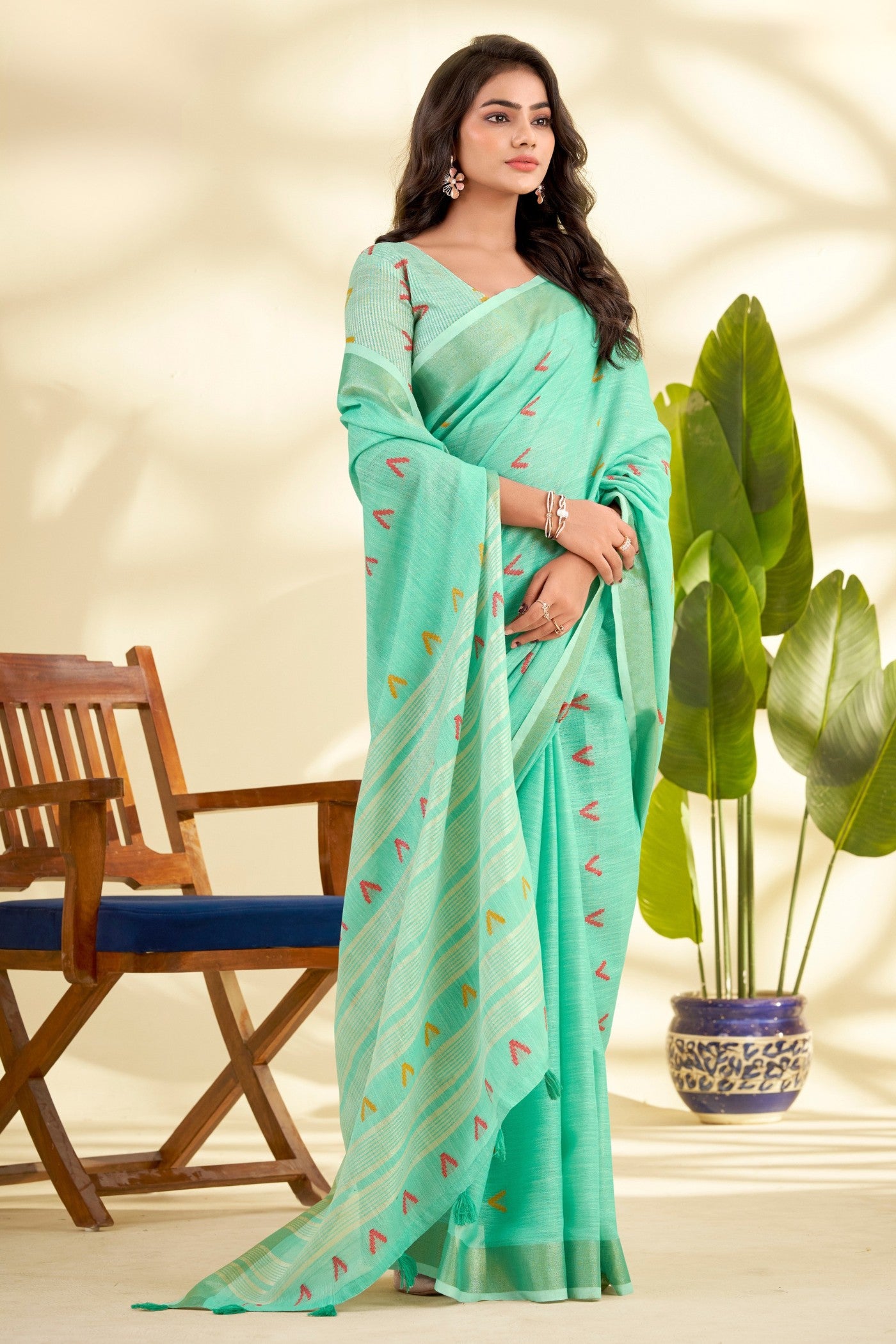 Buy MySilkLove Mint Green Woven Linen Saree Online