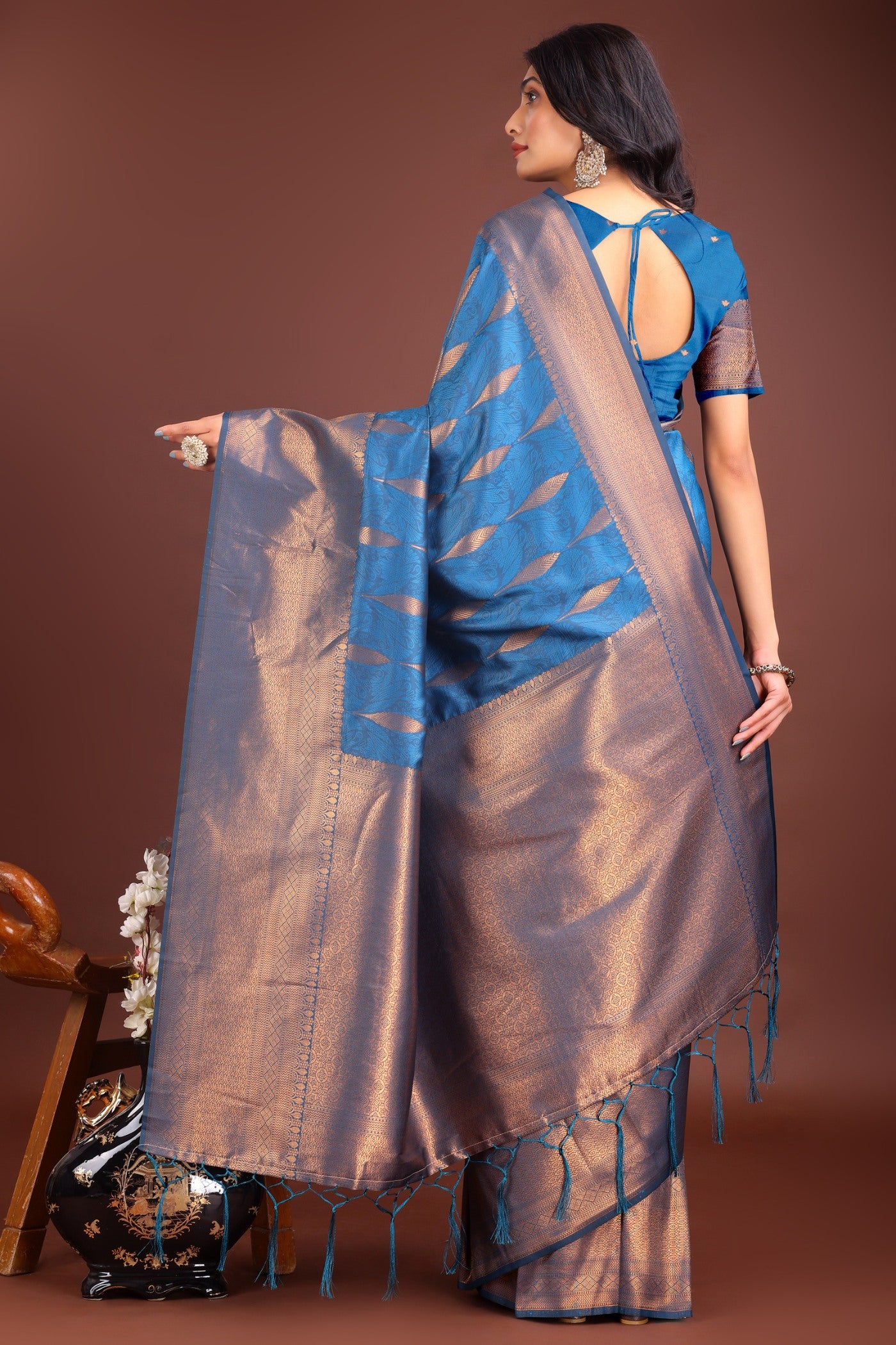 Buy MySilkLove Royal Blue Woven Banarasi Saree Online