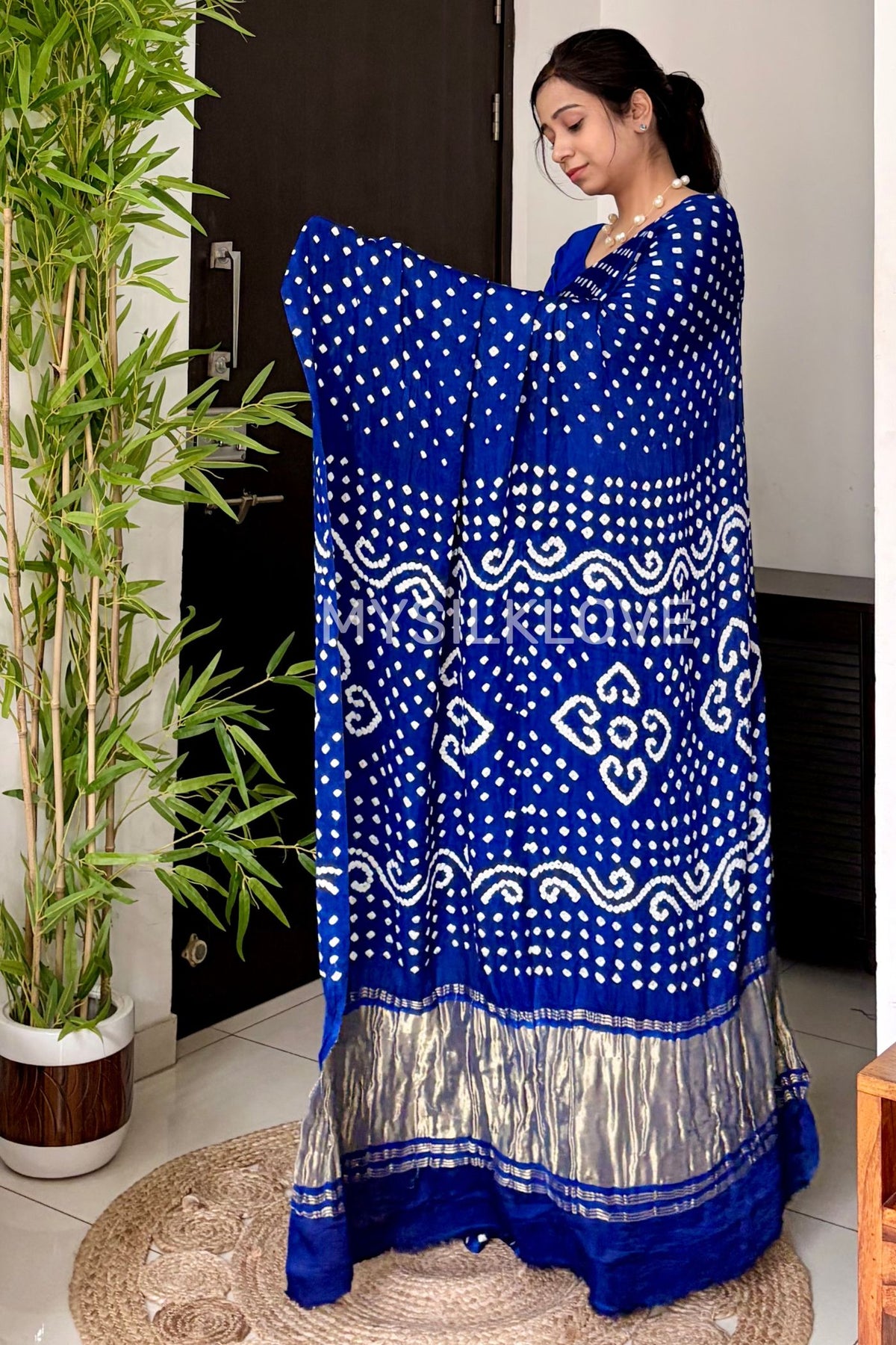Buy MySilkLove Alice Blue Pure Bandhani Gajji Silk Saree with Lagdi Pallu Online