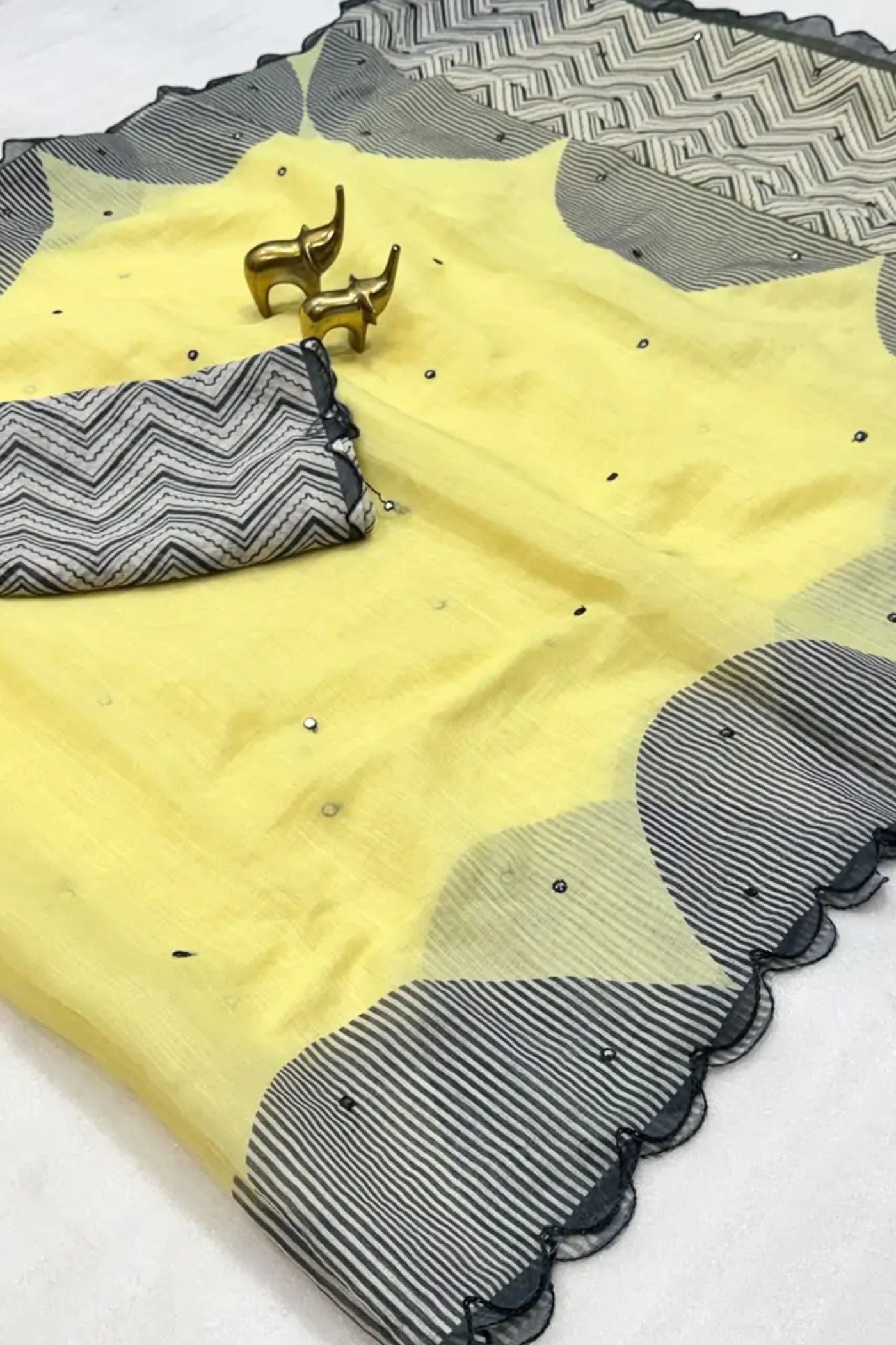 Buy MySilkLove Lemon Yellow Linen Cotton Digital Printed Saree Without Blouse Online
