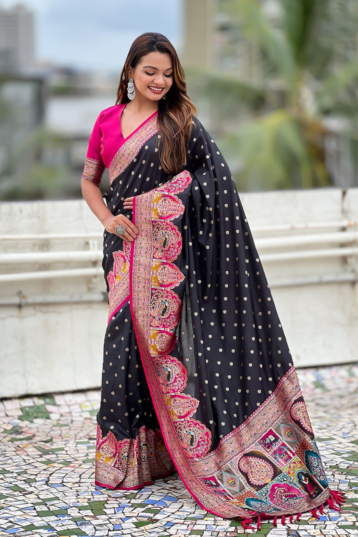 Buy MySilkLove Pitch Black Woven Banarasi Saree Online