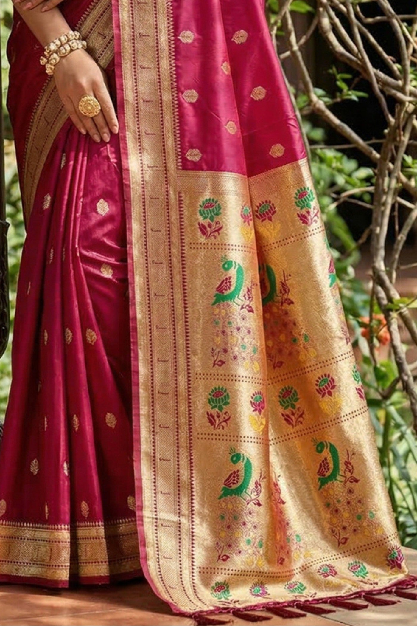 Buy MySilkLove Dark Rose Pink Zari Woven Paithani Saree Online