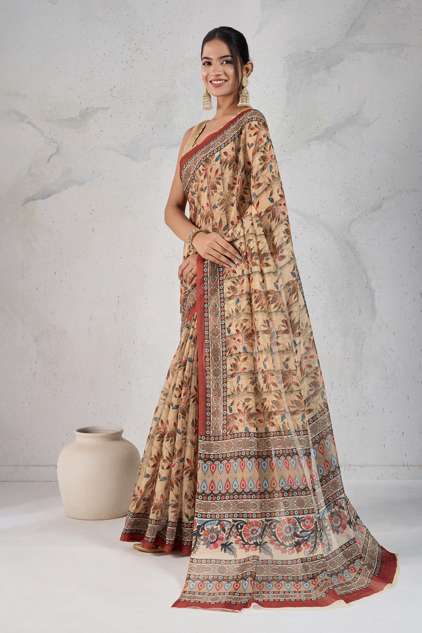 Buy MySilkLove Dutch Cream Digital Printed Saree Online