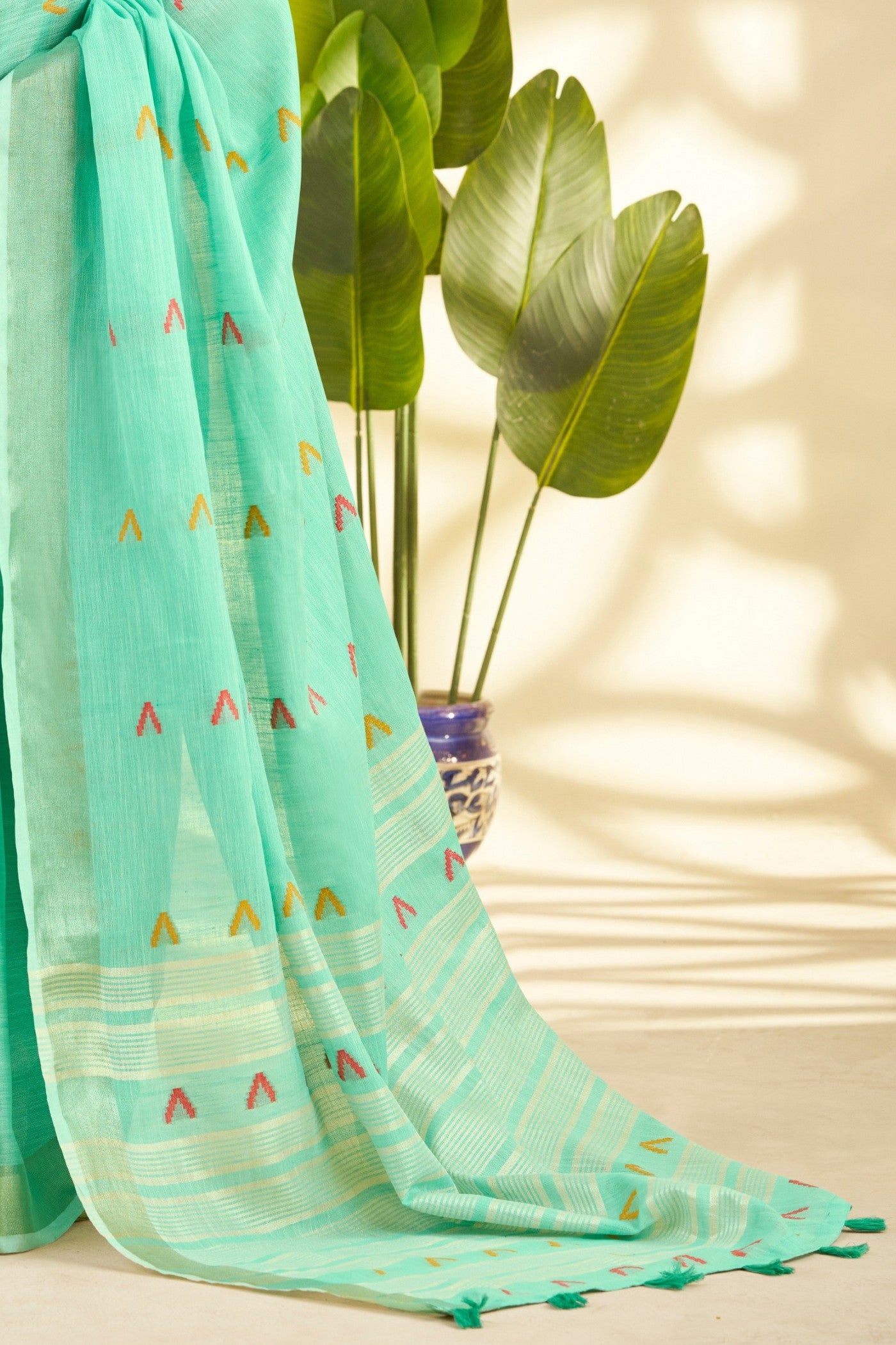 Buy MySilkLove Mint Green Woven Linen Saree Online