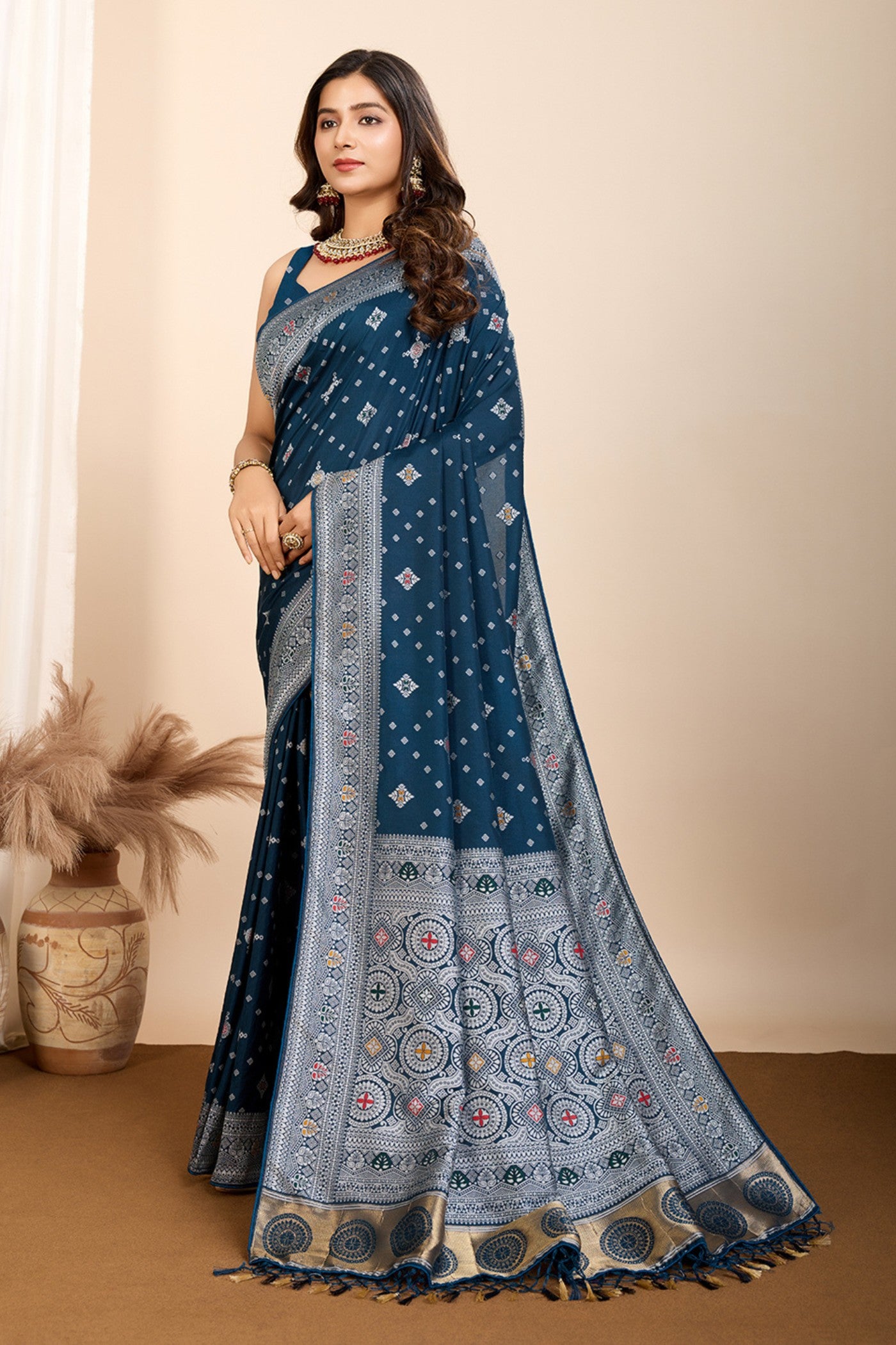 Buy MySilkLove Navy Blue Woven Banarasi Saree Online