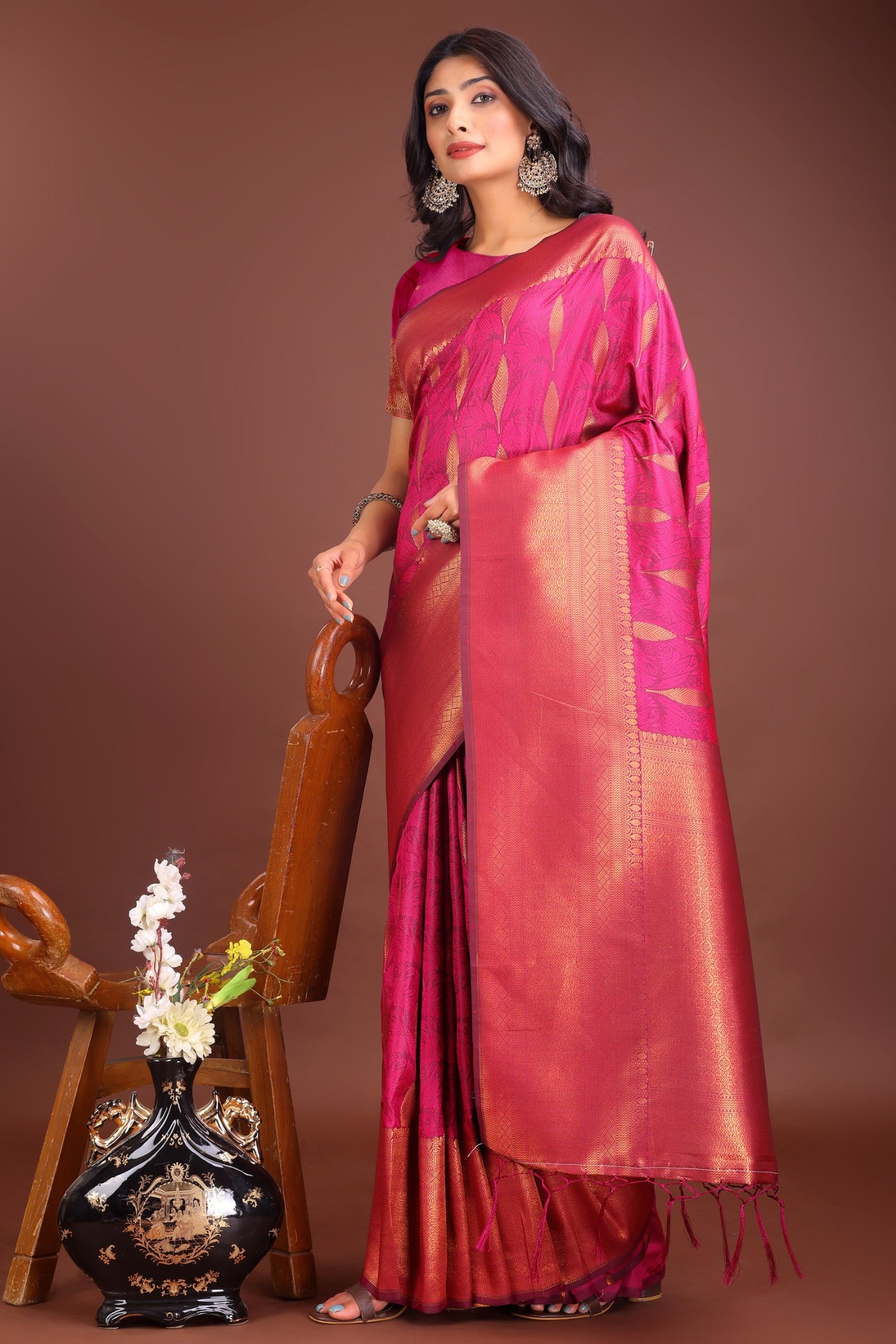 Buy MySilkLove Jam Pink Woven Banarasi Saree Online