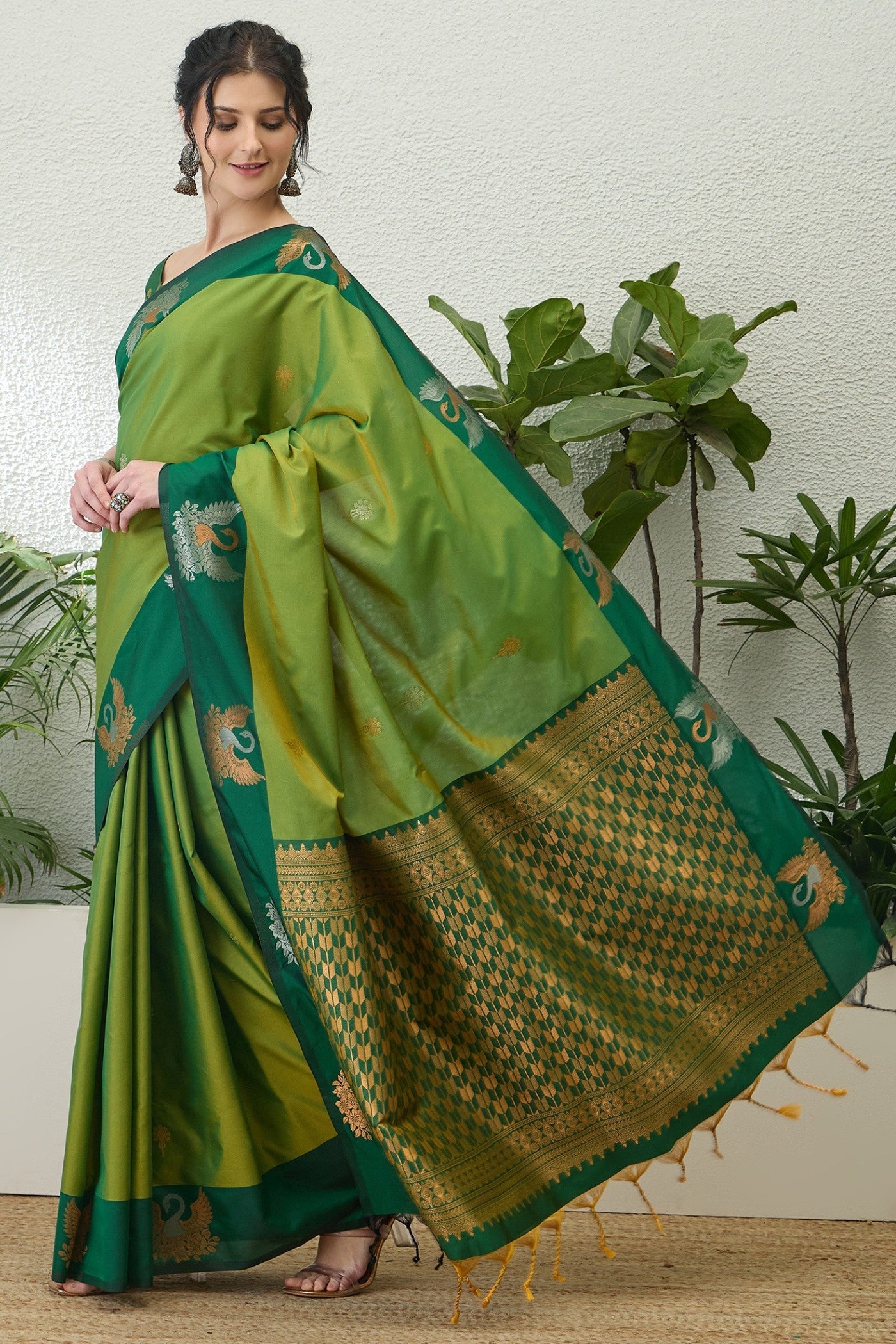 Buy MySilkLove Asparagus Green Banarasi Handloom Soft Silk Saree Online