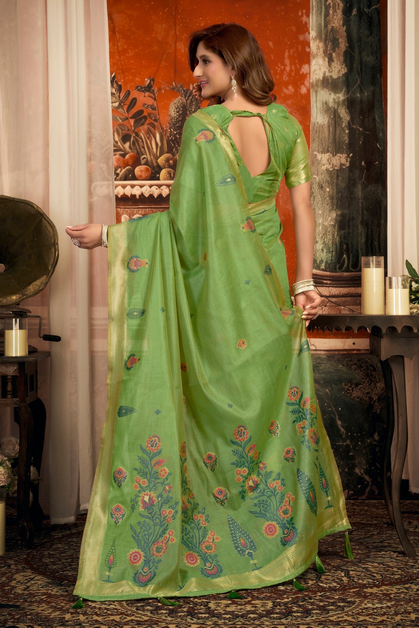 Buy MySilkLove Emerald Green Handloom Cotton Saree Online